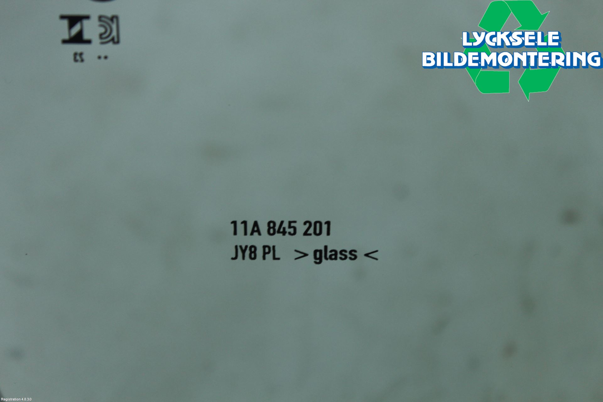 Volkswagen VW ID.4 21- Dörruta Fram Vänster