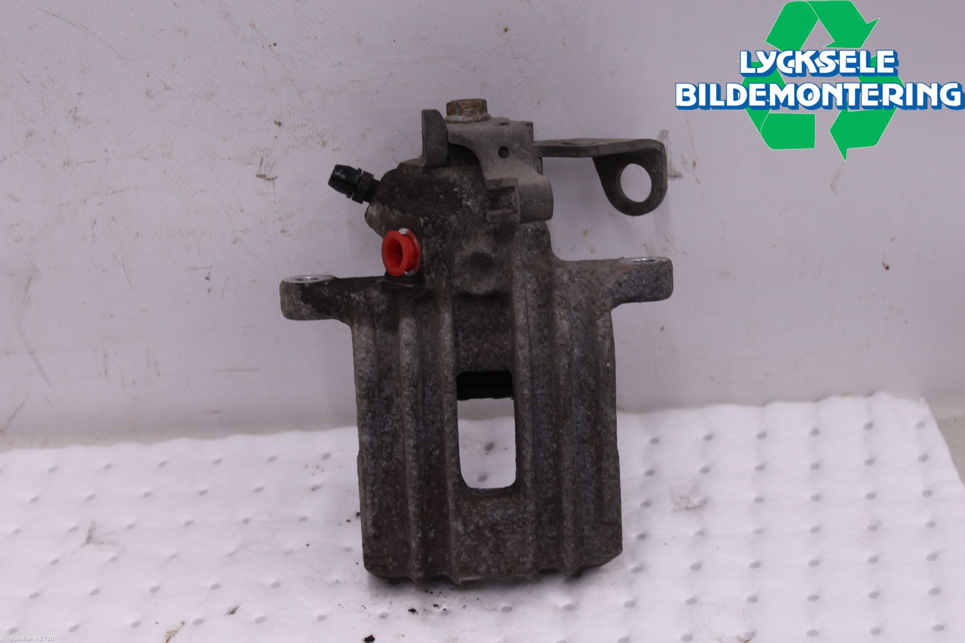 Volkswagen VW POLO 10-17 Bromsok Bak Vänster
