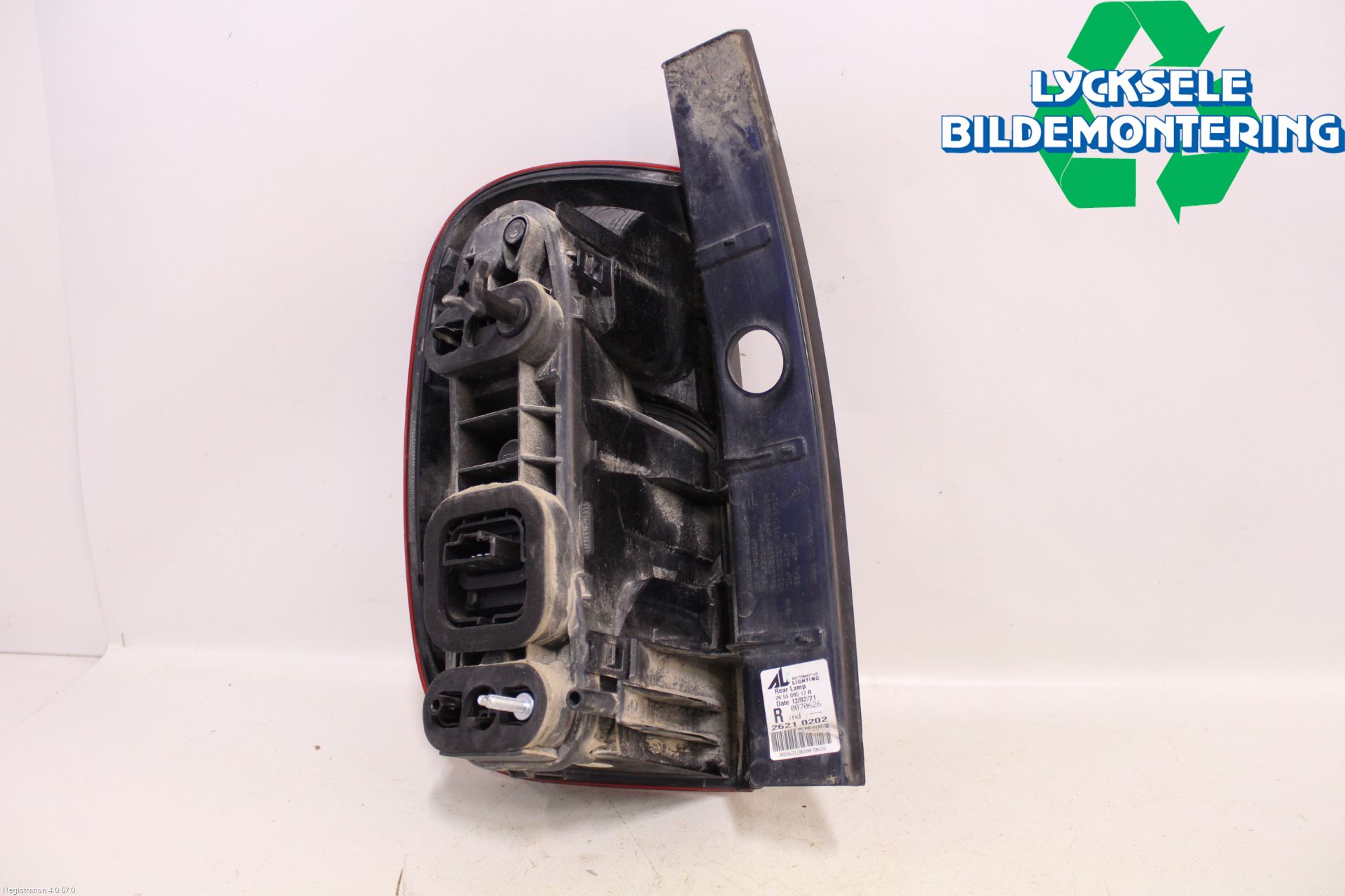 Dacia DUSTER 10-17 Bakljus Höger