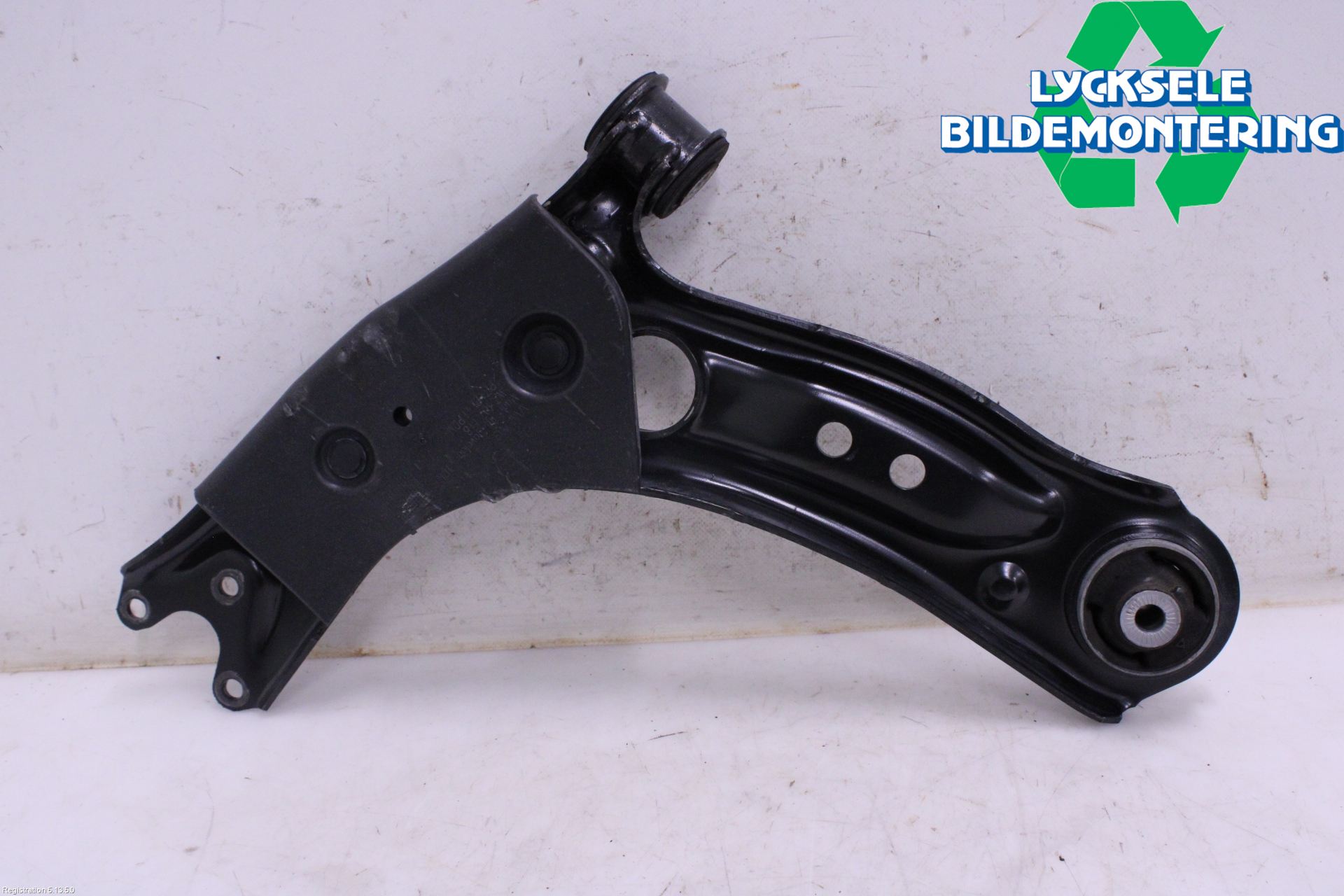 Volkswagen VW GOLF / E-GOLF VIII 20- Bärarm Fram Undre Hö