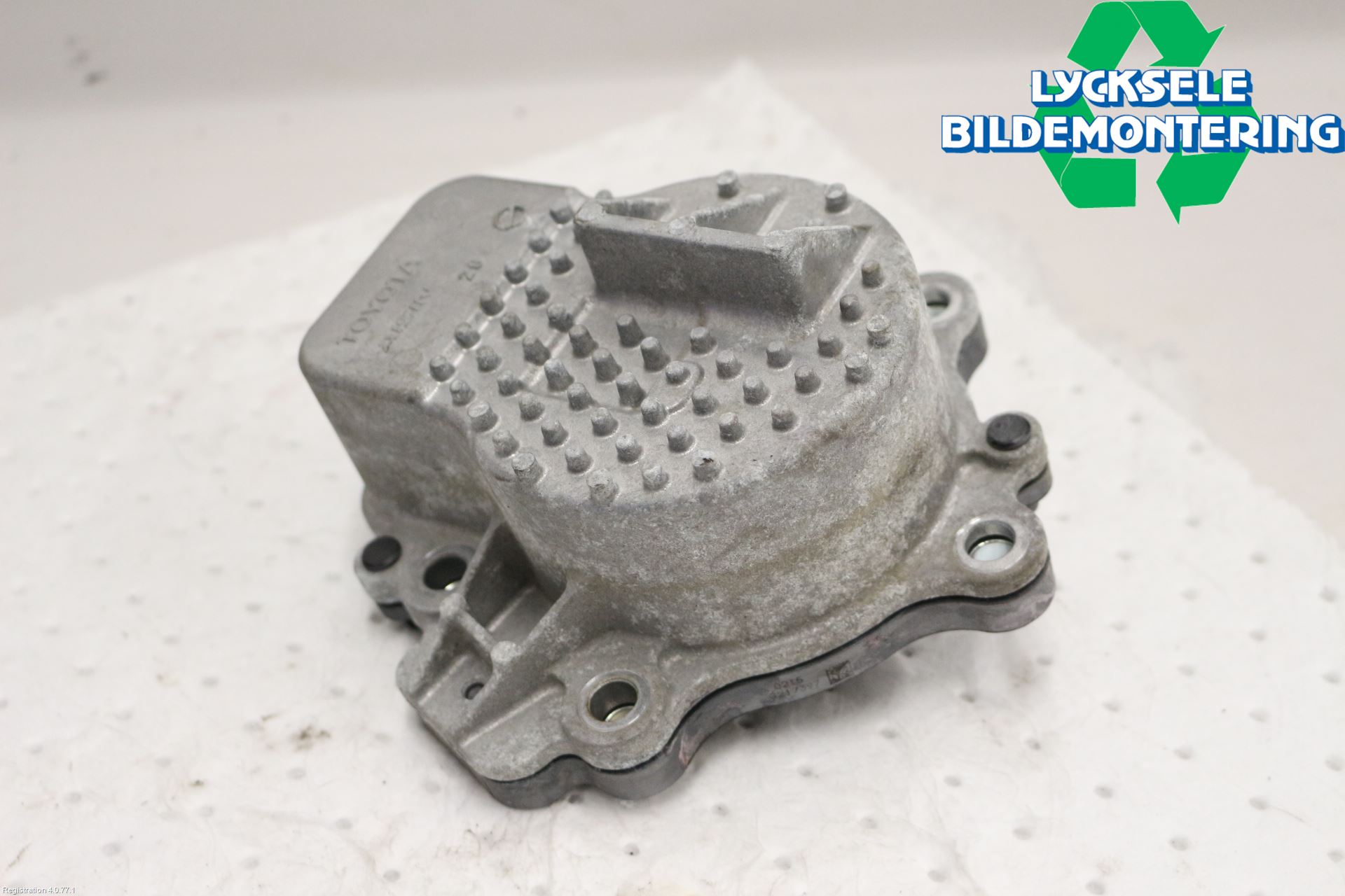 Toyota AURIS 13-19 Vattenpump