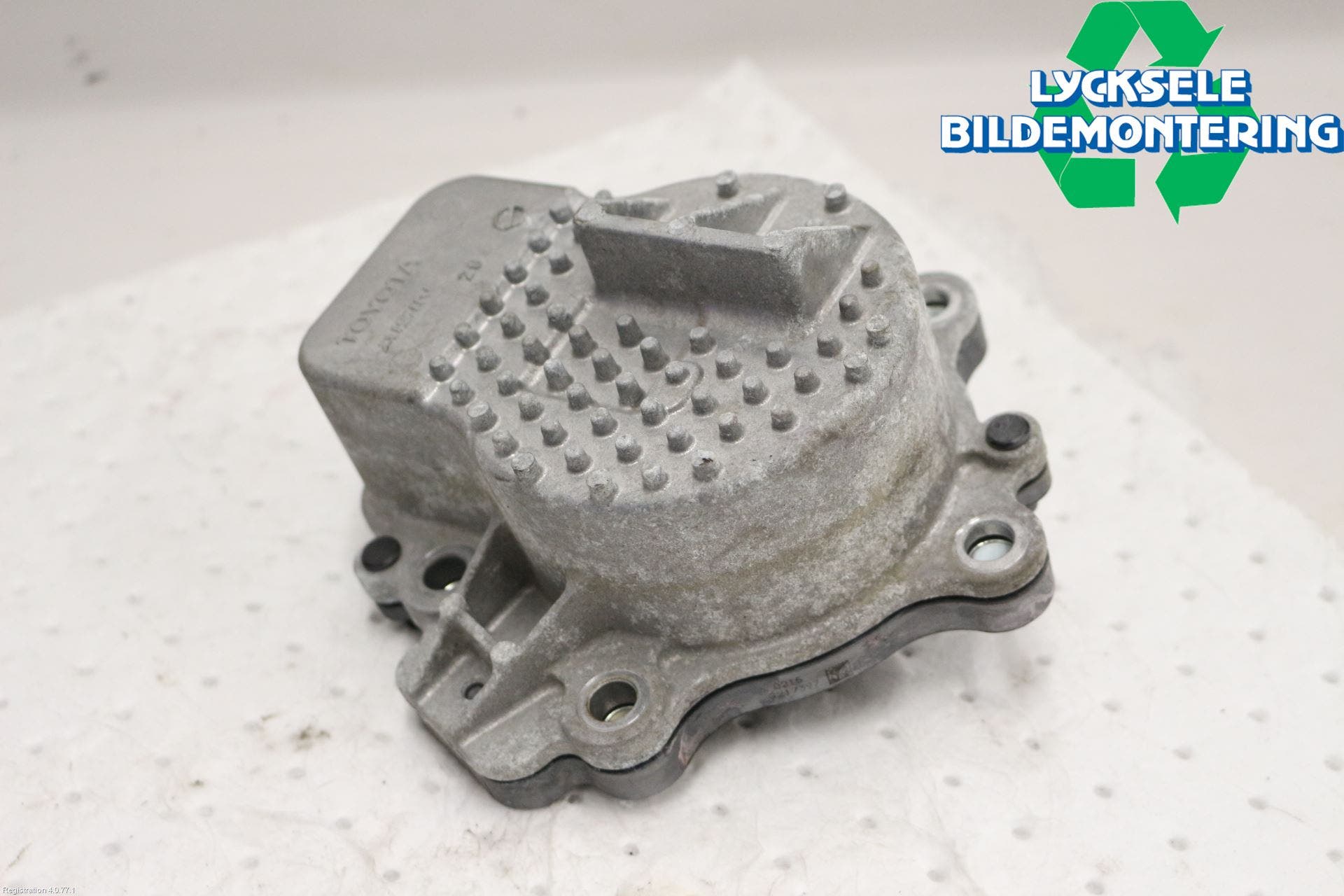 Toyota AURIS 13-19 Vattenpump