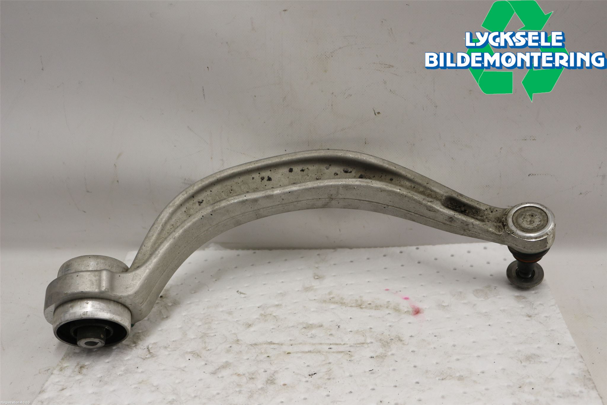 Audi A6 F2/C8 19- Bärarm Fram Undre Hö