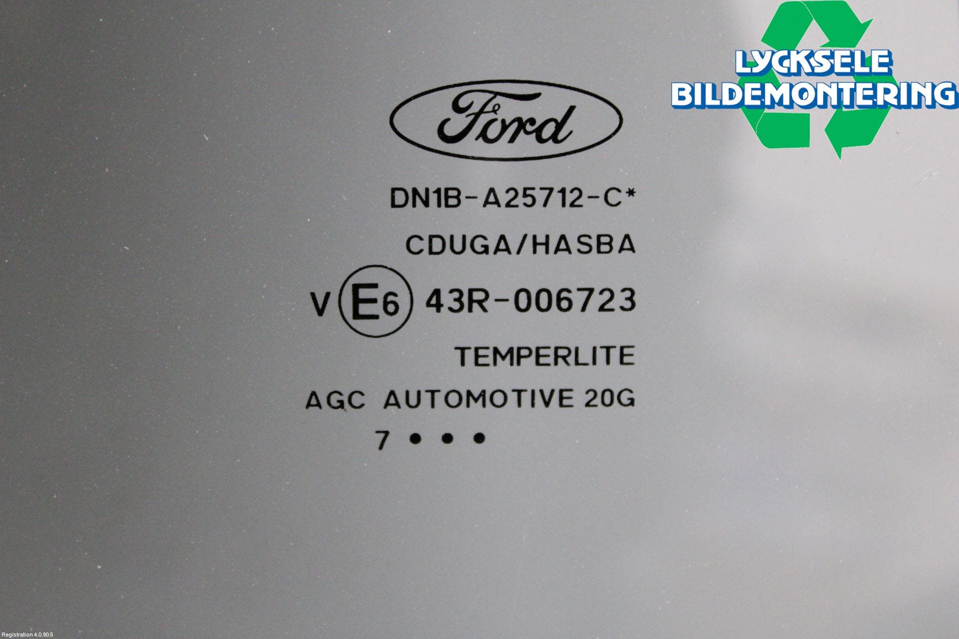 Ford ECOSPORT 17- Dörruta Bak Höger