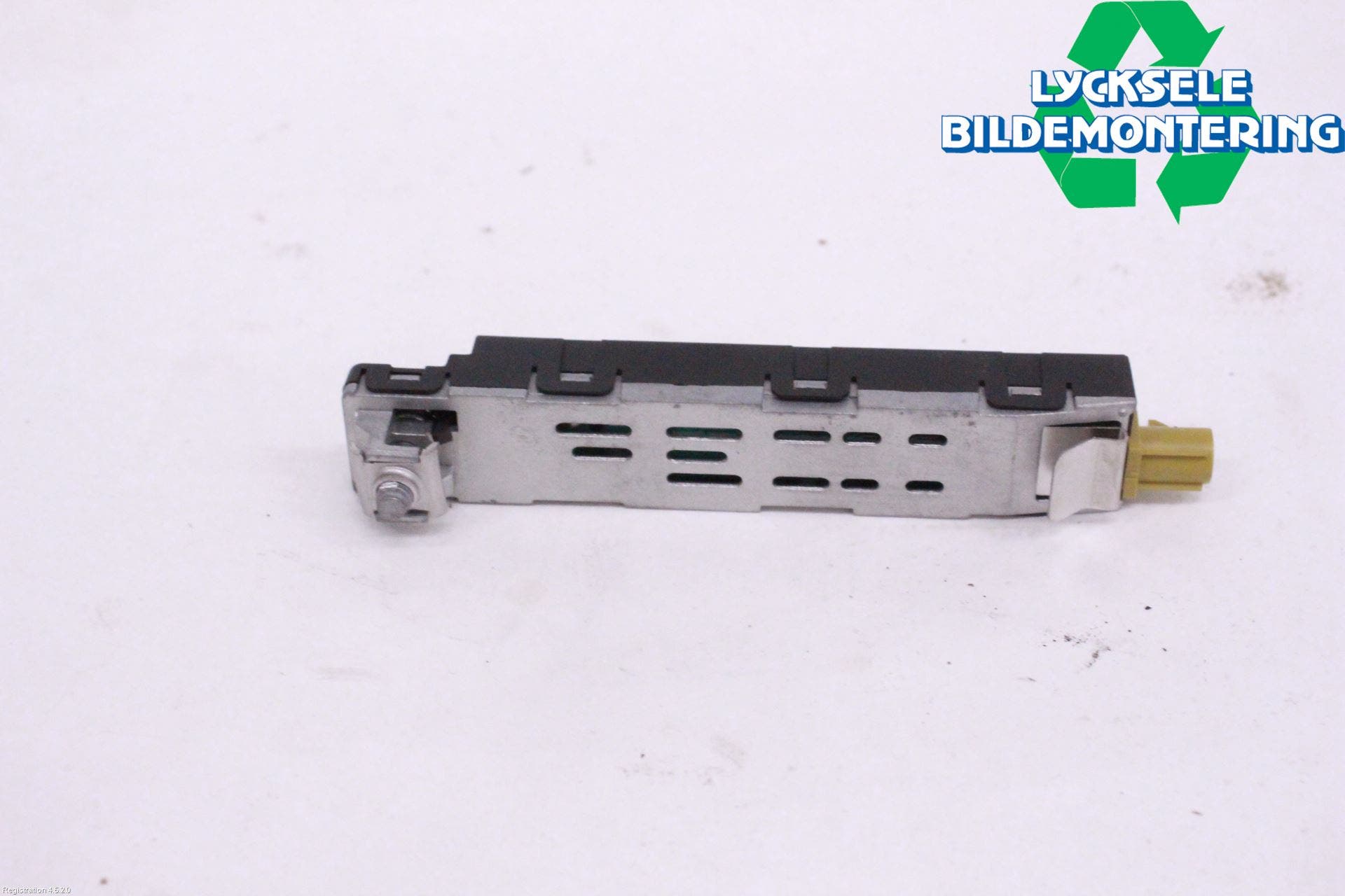 Skoda OCTAVIA (NX) 20- Antenn