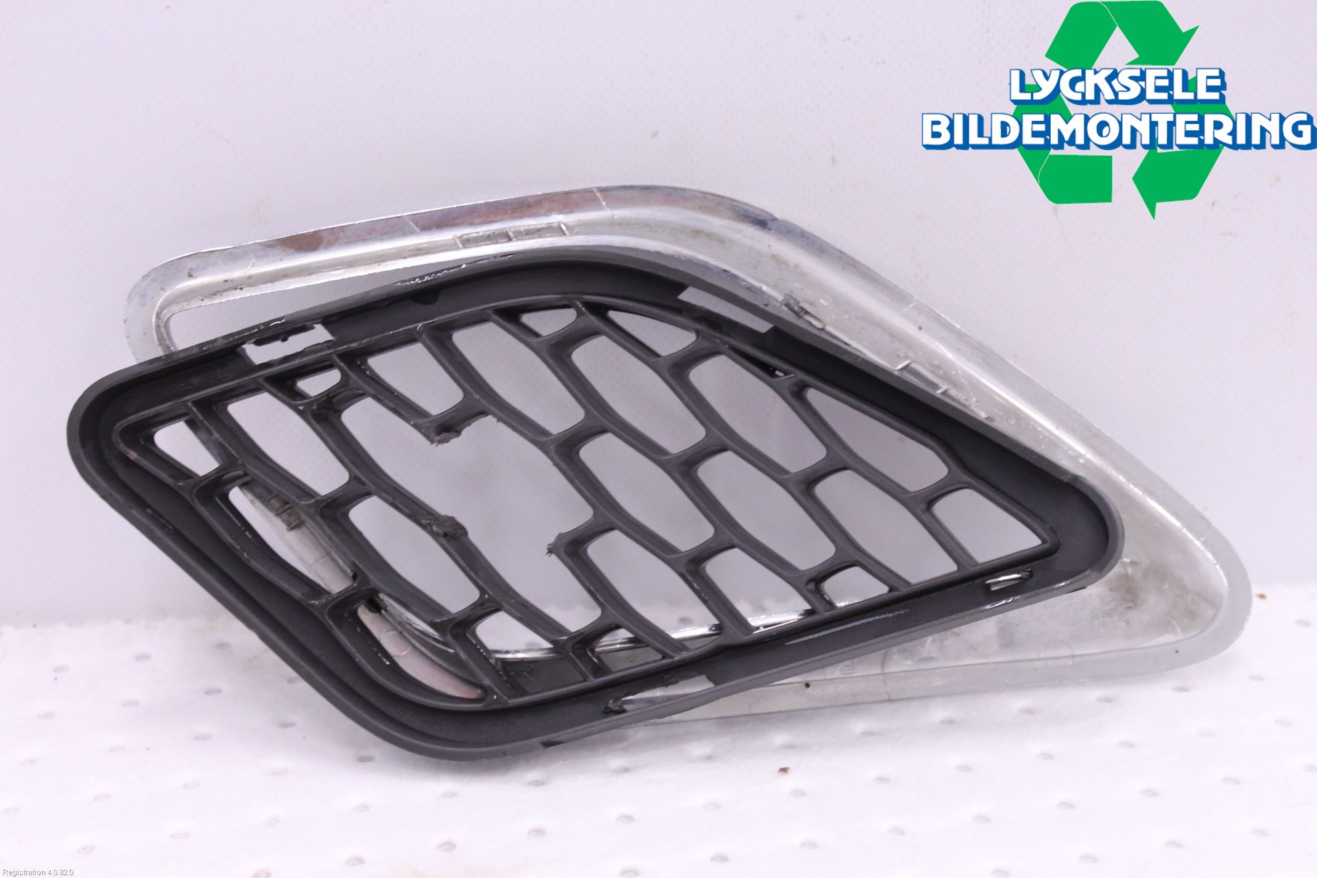 Saab 9-7X Grilldel Höger