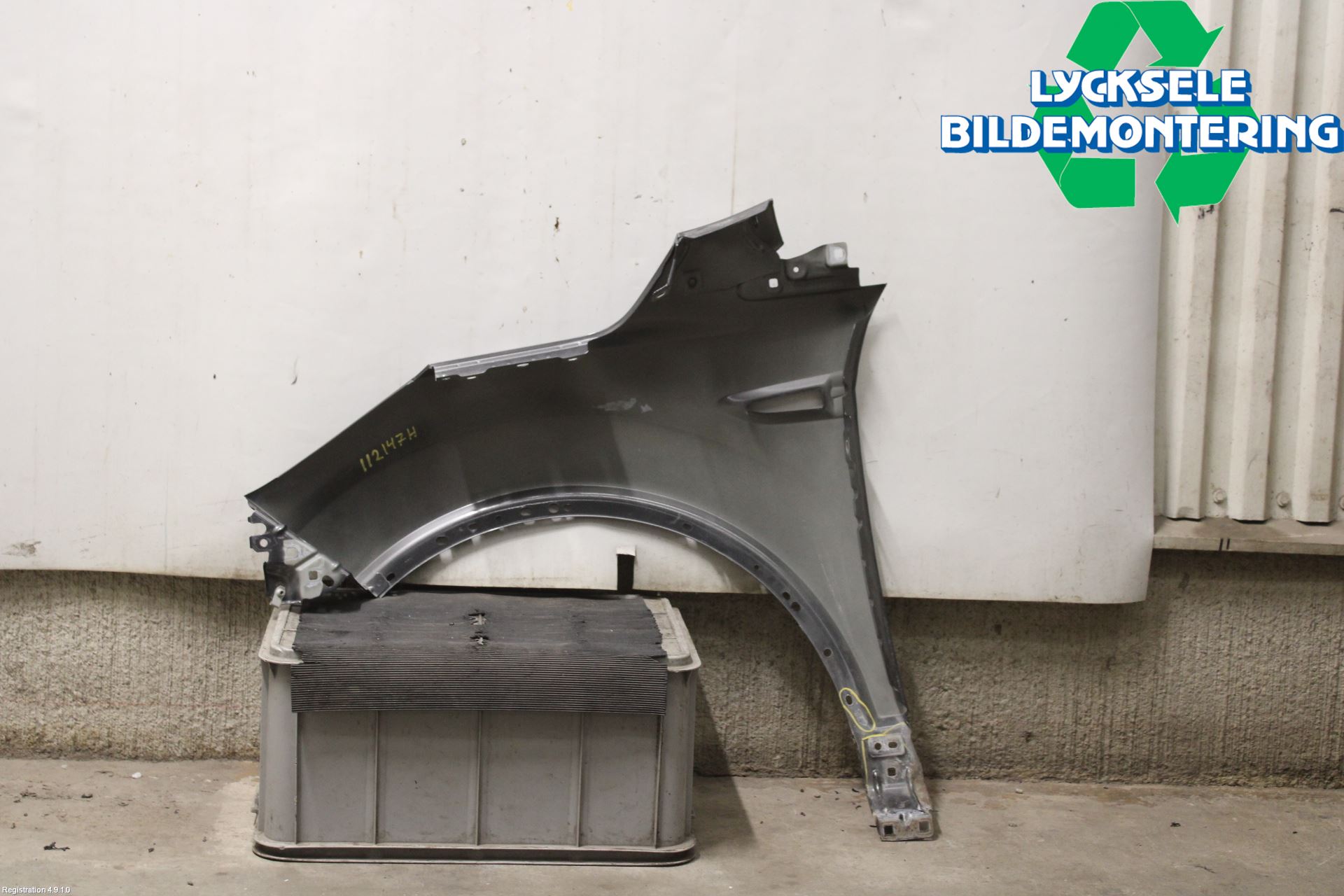 Ford KUGA 13-16 Skärm Fram Höger