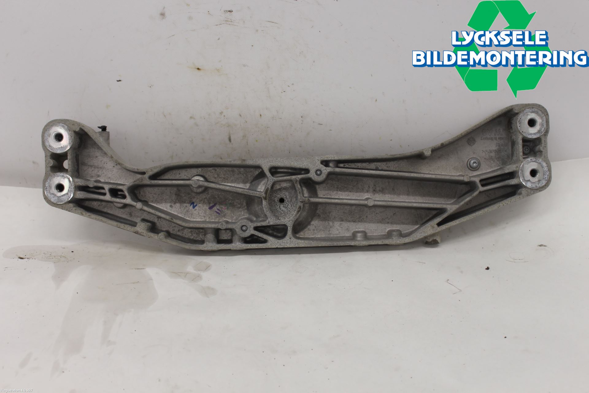 Volkswagen VW ID.4 21- Växellådsbalk