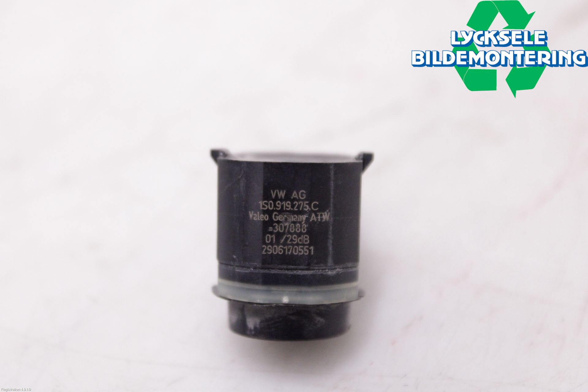 Audi A6 ALLROAD 12-18 Parkeringshjälp Frontsensor