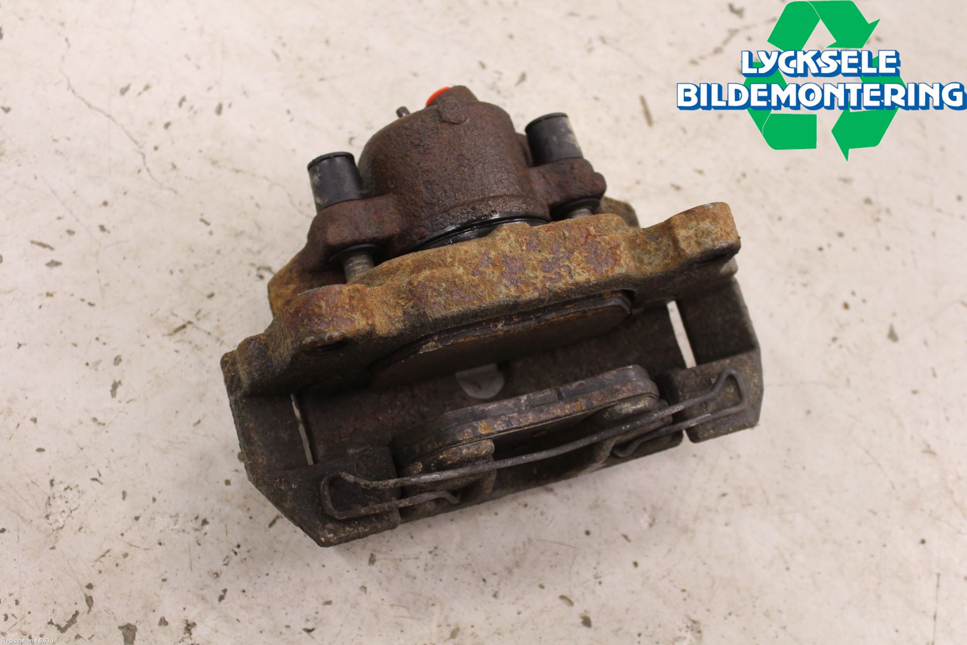 Volkswagen VW CADDY 11-15 Bromsok Fram Höger