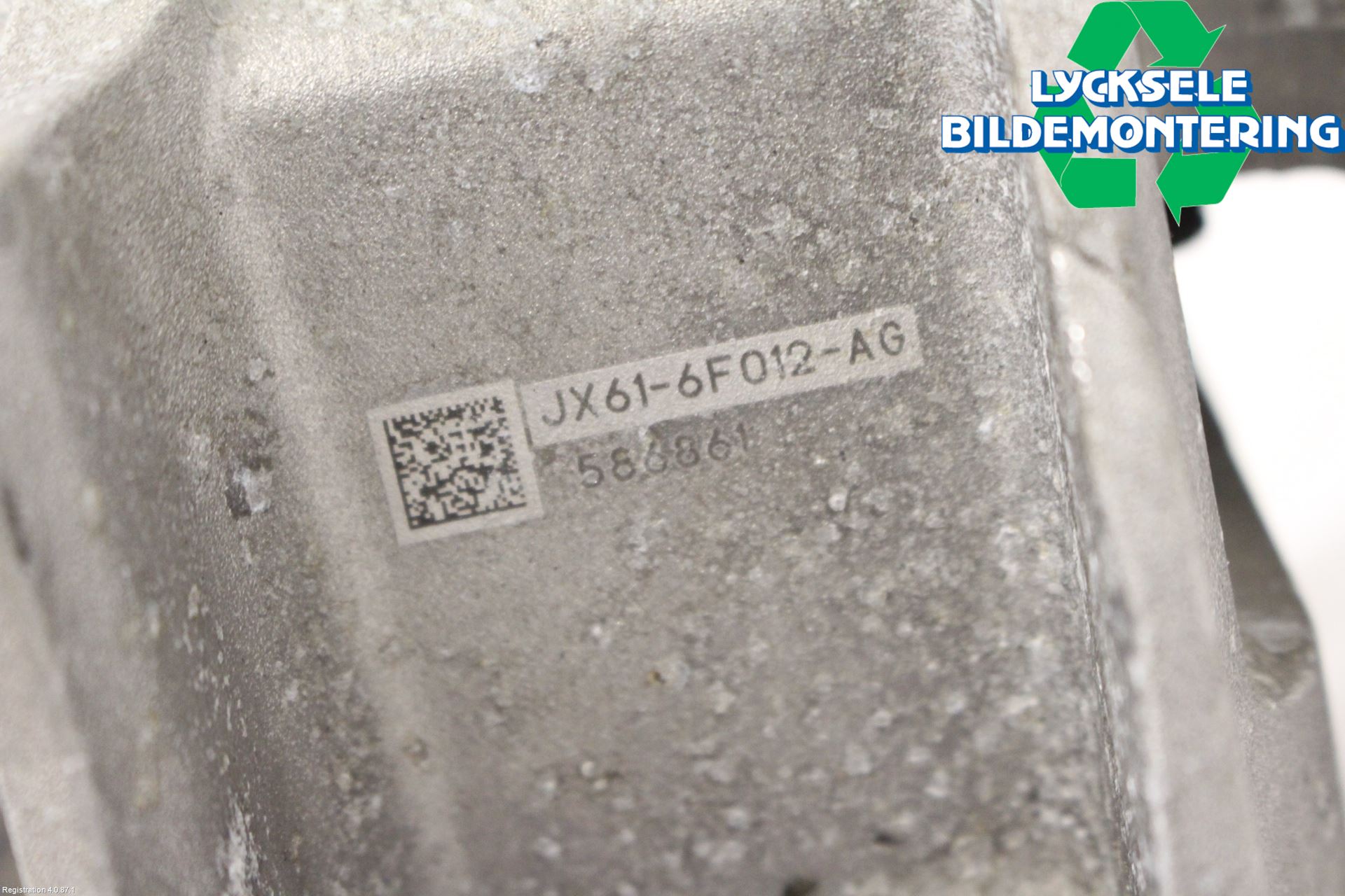 Ford FOCUS 19- Motorfäste