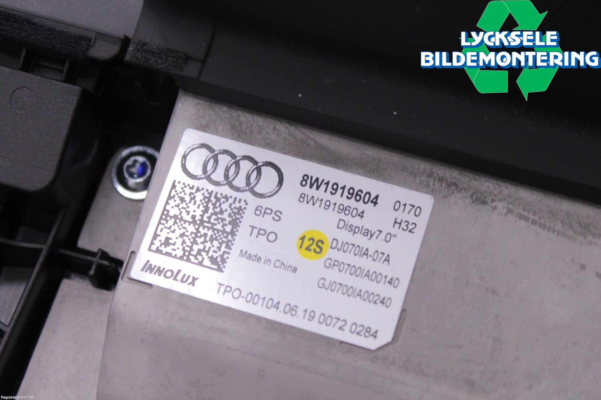 Audi A4/S4 B9 20- Bildskärm