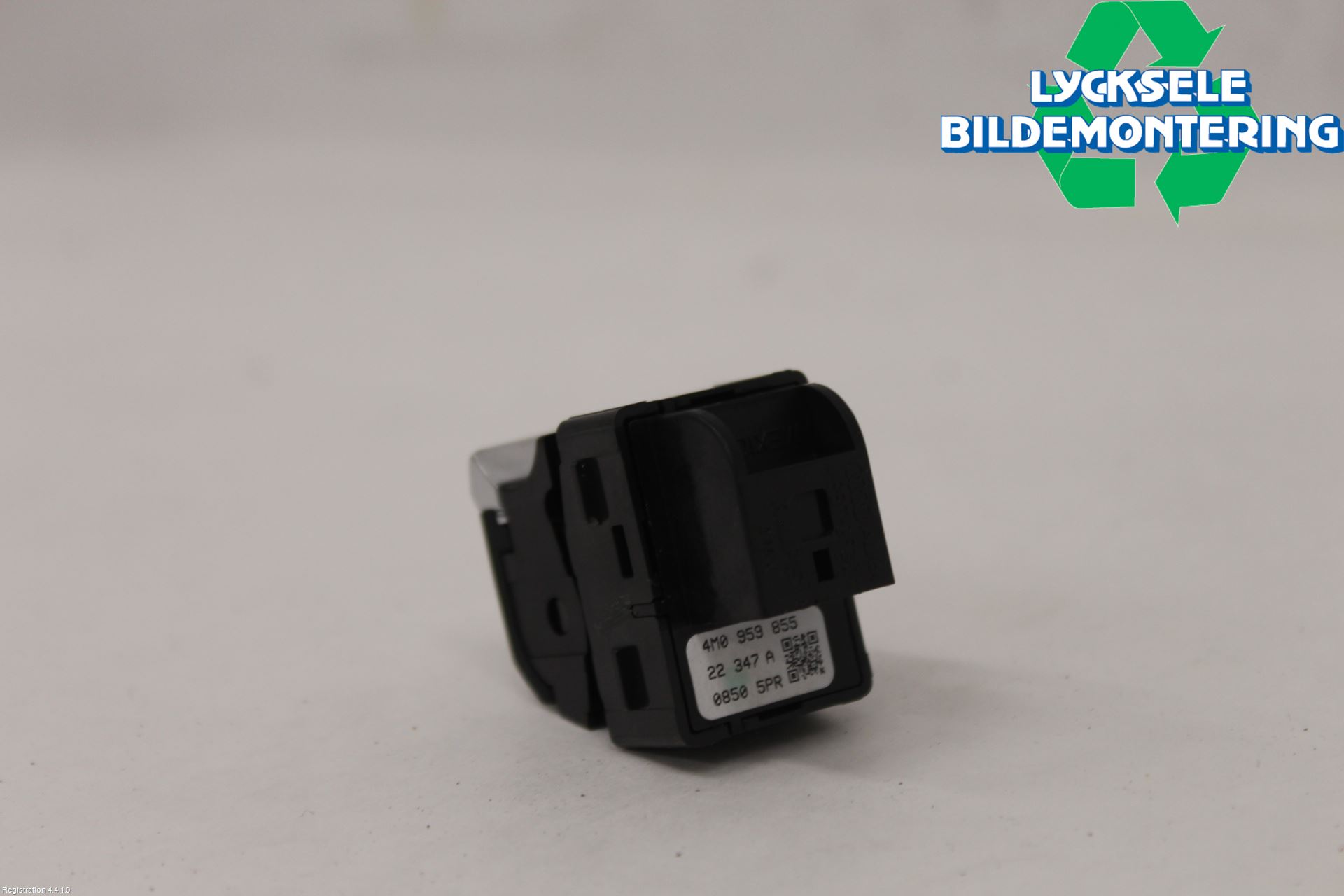 Audi A4/S4 B9 20- Strömställare Elhiss