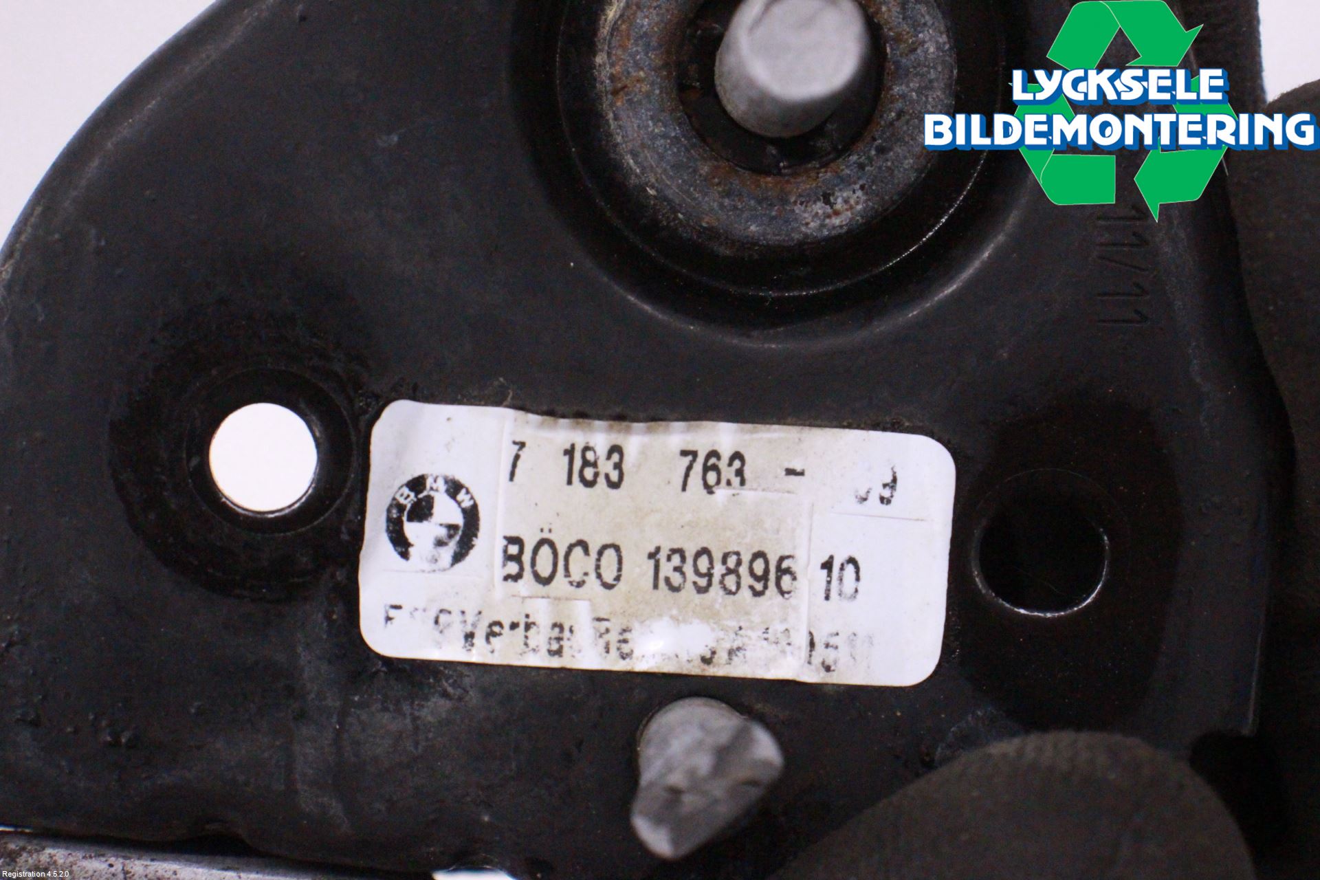 BMW 5 F10/F11/F18 09-17 Huv Spärr