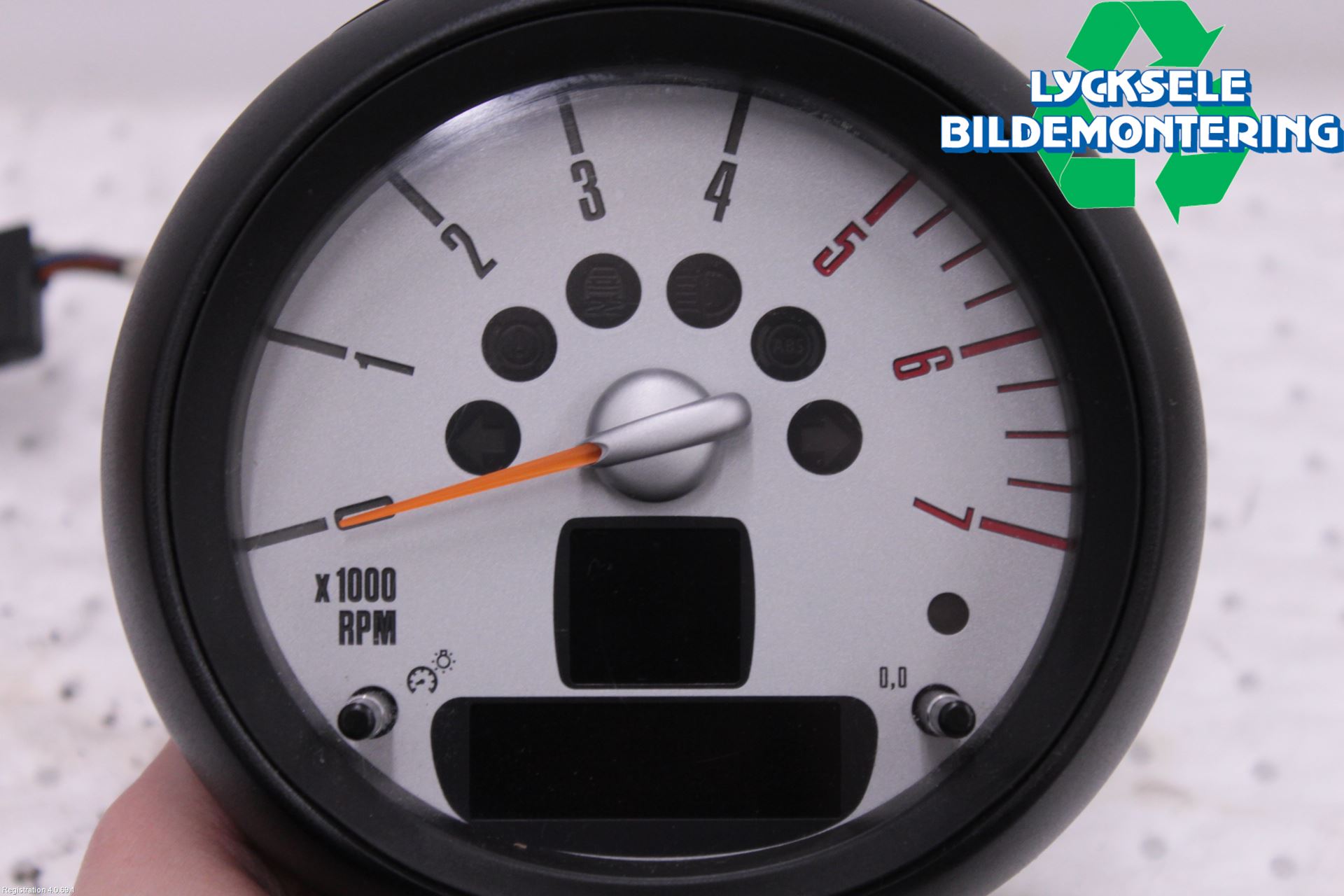 Mini COUPE R56 05-14 Instrument Varvr