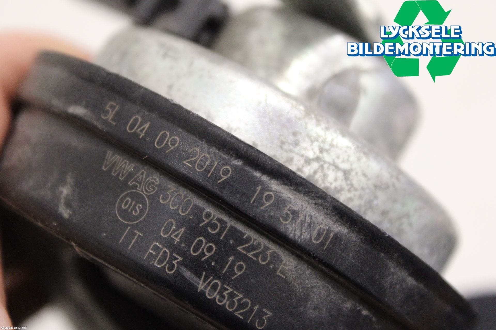 Skoda SUPERB 16-24 Signalhorn