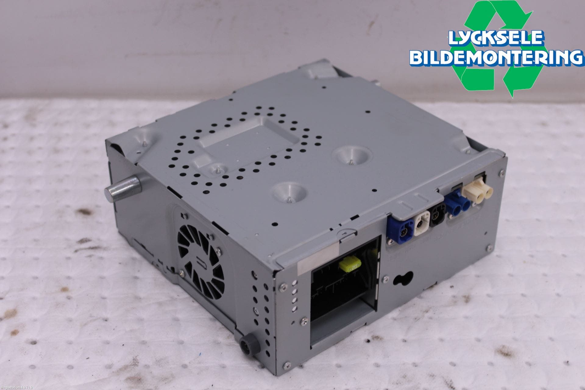 Mercedes-Benz MB C-KLASS (W205) 14-21 Cd Radio - Multimediapanel