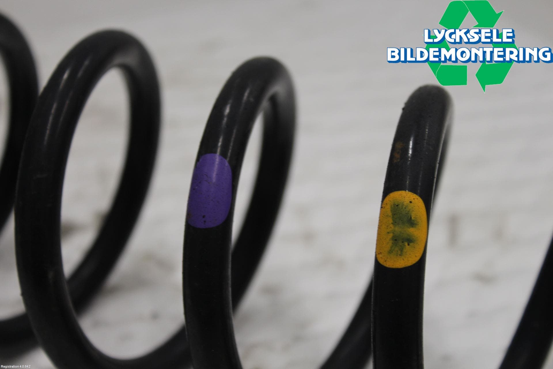 Mazda CX-3 Fjäder Bak