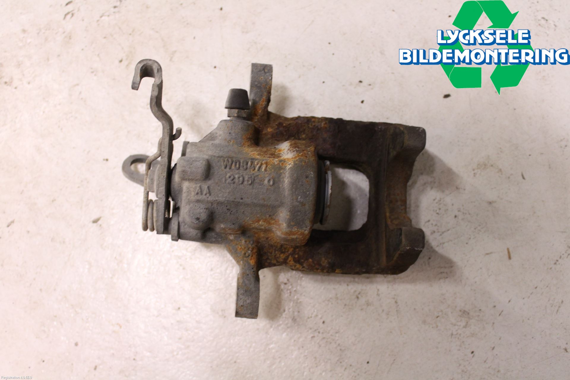 Volkswagen VW GOLF VI 09-13 Bromsok Bak Höger