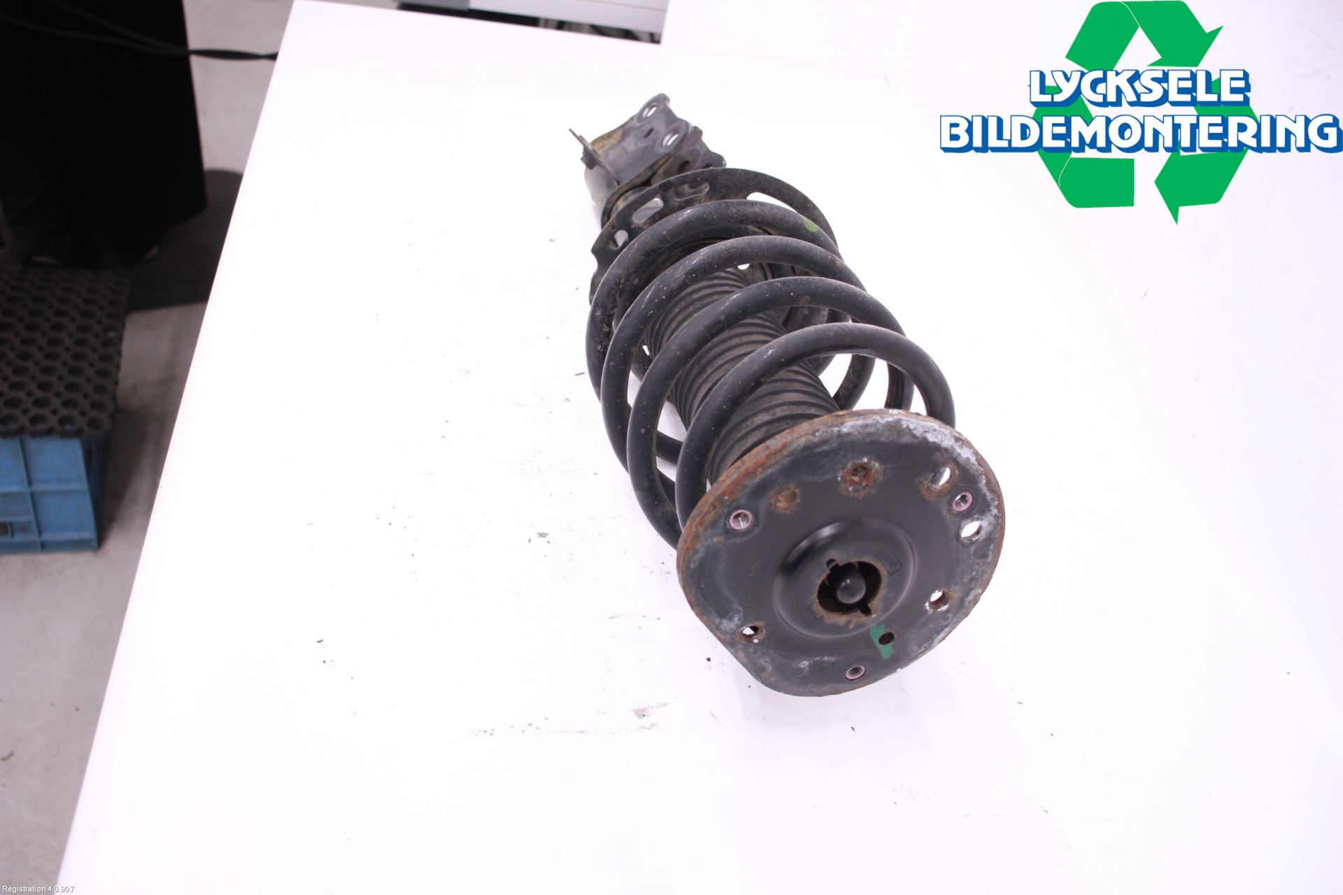Ford MONDEO 15-22 Fjäderben Fram Höger