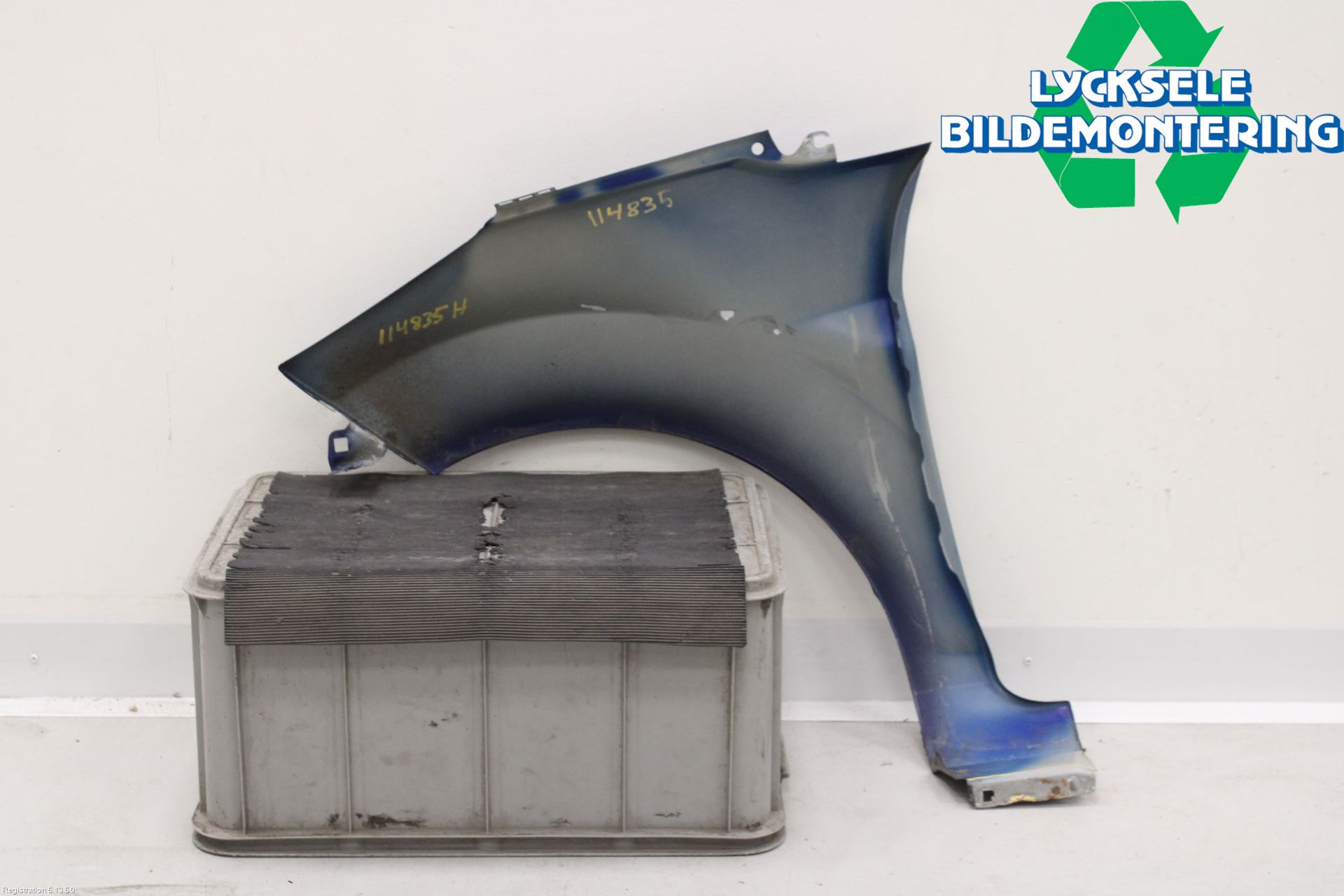 Ford FIESTA 13-17 Skärm Fram Höger