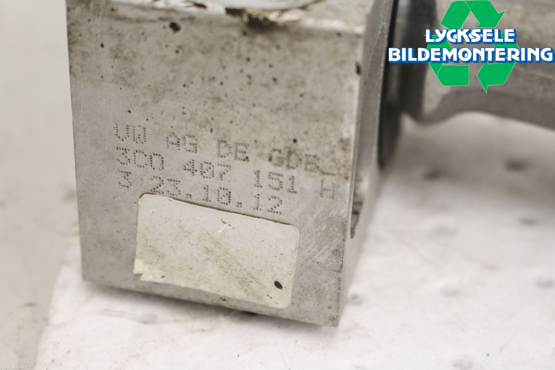 Audi Q3 8U 12-18 Bärarm Fram Undre Hö