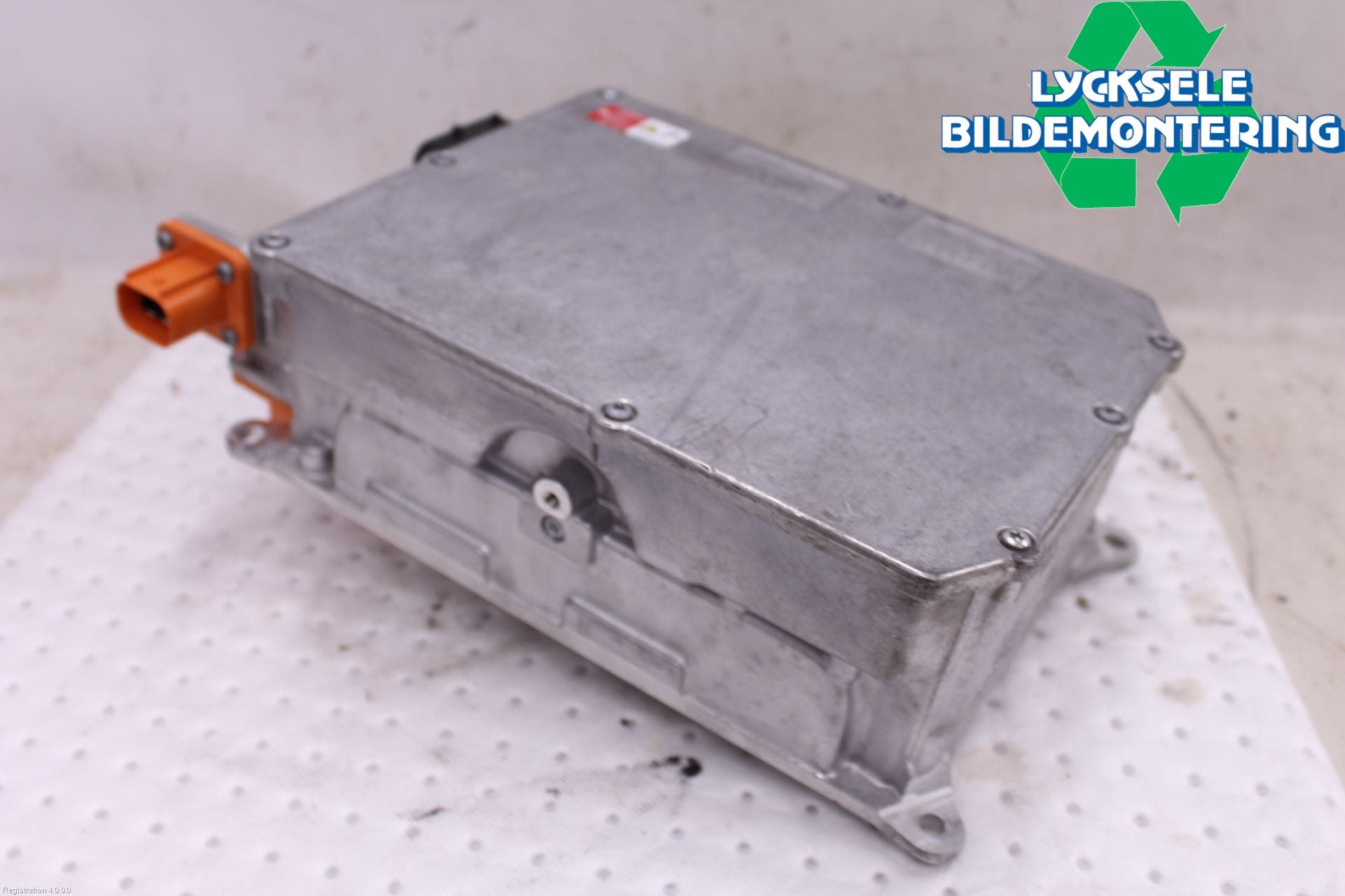 Volkswagen VW PASSAT 20-24 Batteriladdare Högspänning