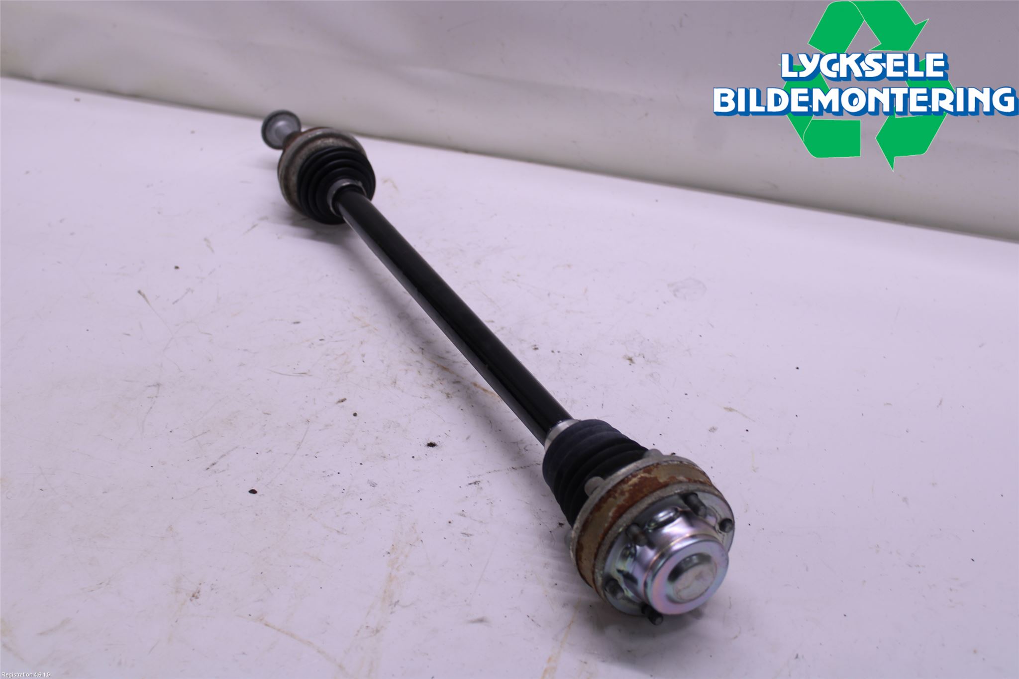 Skoda KODIAQ 17-24 Drivaxel Bak Höger