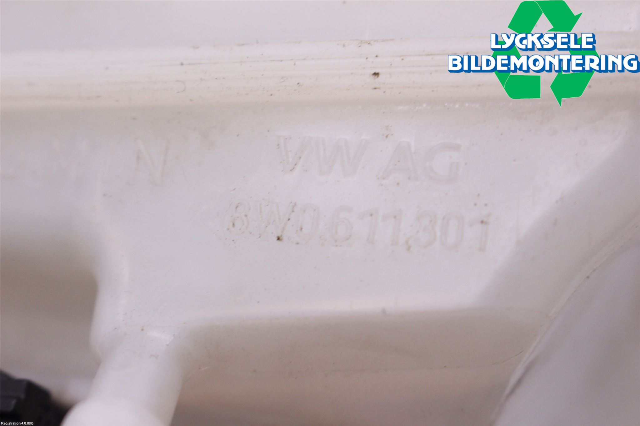 Audi A4 ALLROAD 17- Bromsvätskebehållare