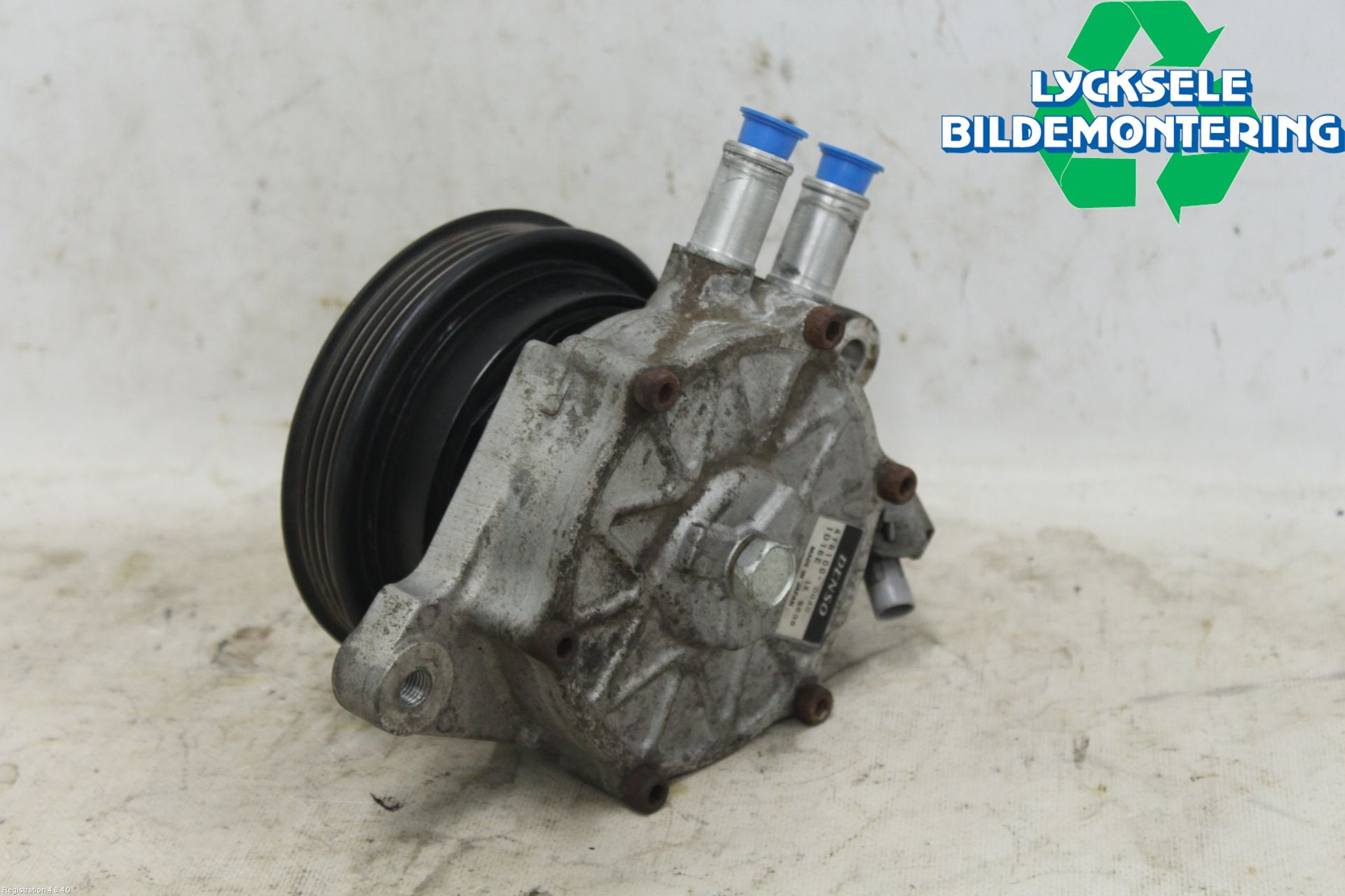Toyota HILUX 16- Vattenpump