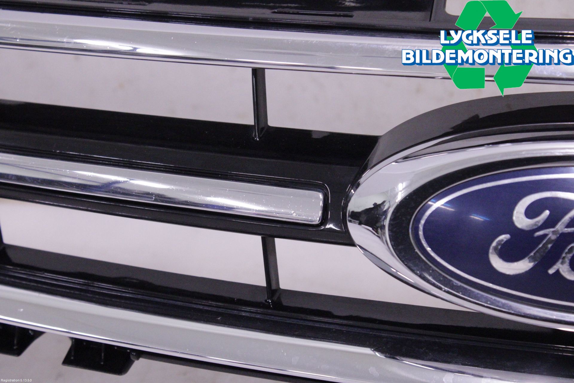 Ford MONDEO 07-15 Grill Komp