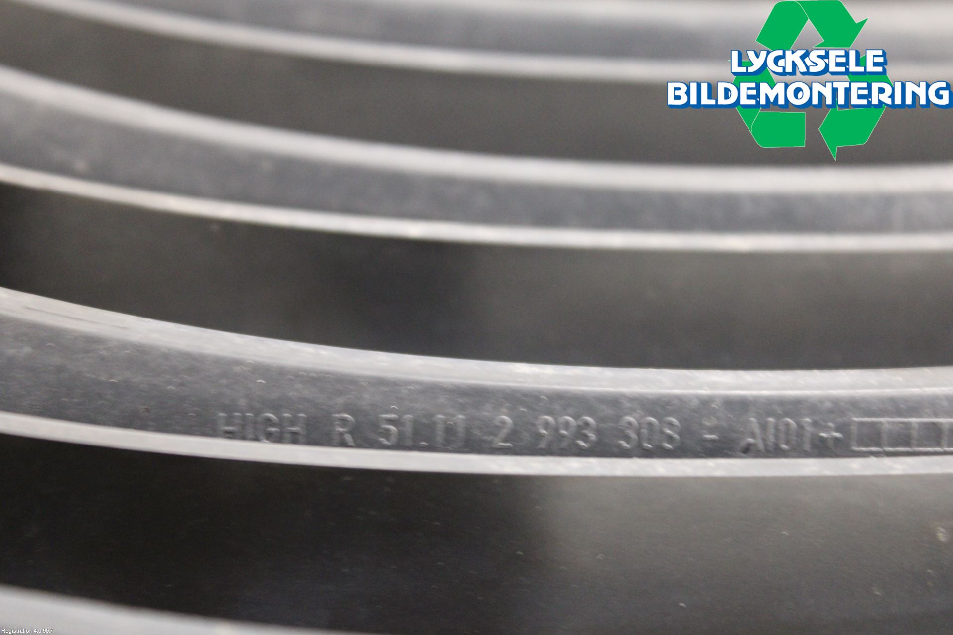 BMW X1 E84 10-15 Grilldel Höger