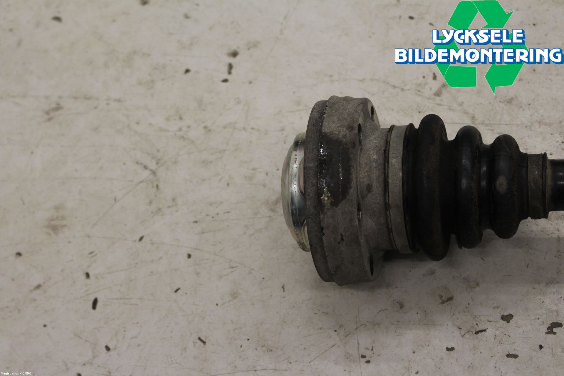 BMW X1 E84 10-15 Drivaxel Bak Höger