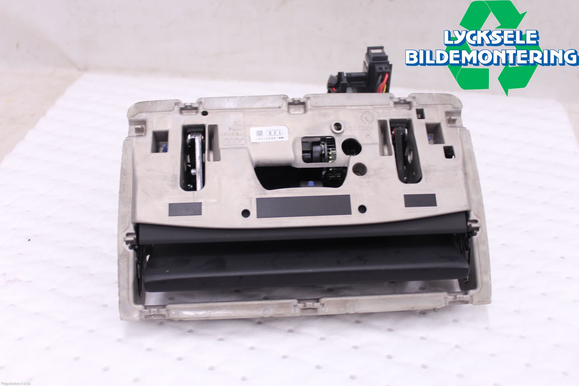 Audi A3/S3 8V 13-20 Bildskärm