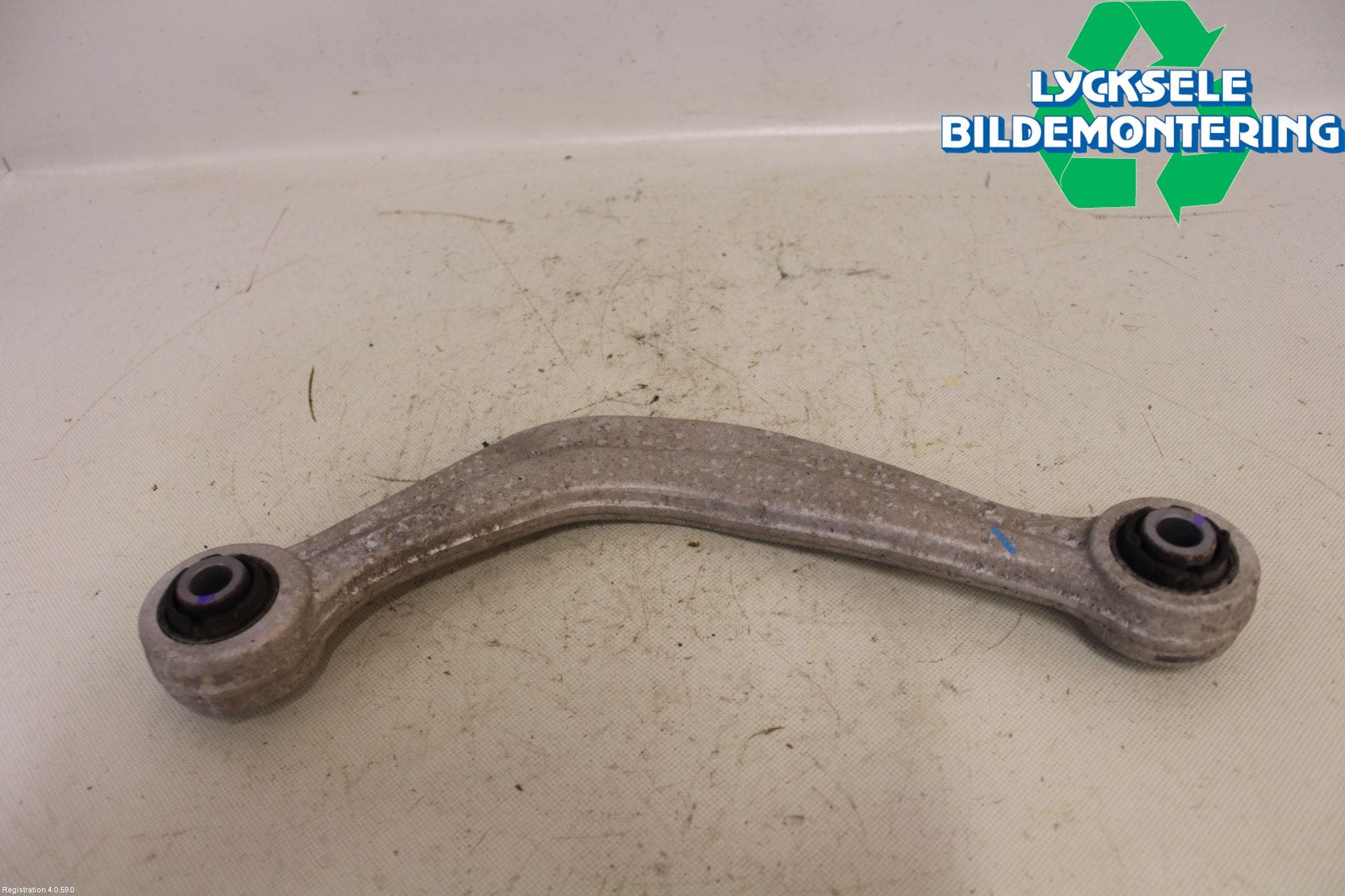 Kia OPTIMA 16-20 Bärarm Bak Höger