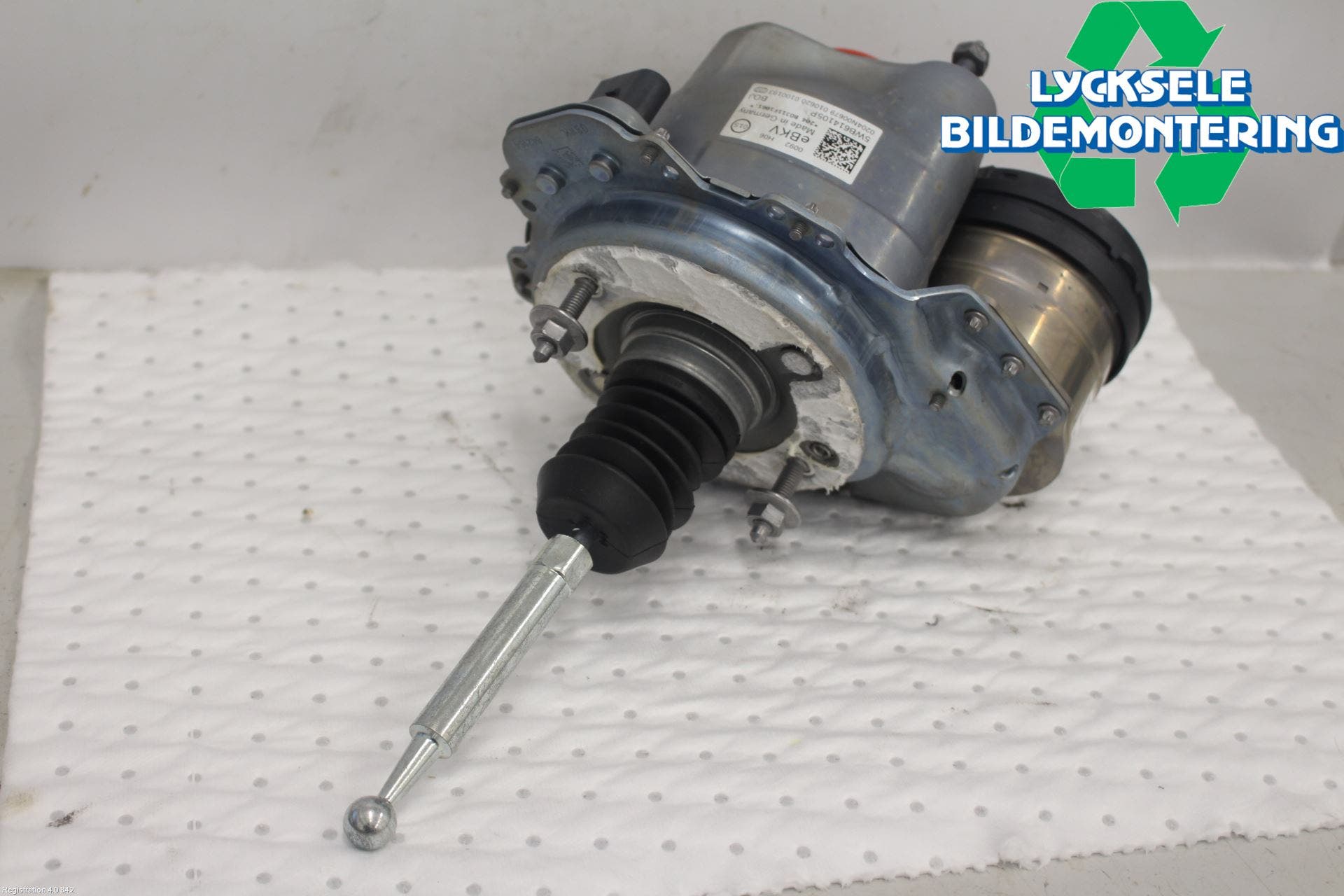 Audi A3/S3 8Y 21- Bromsservo