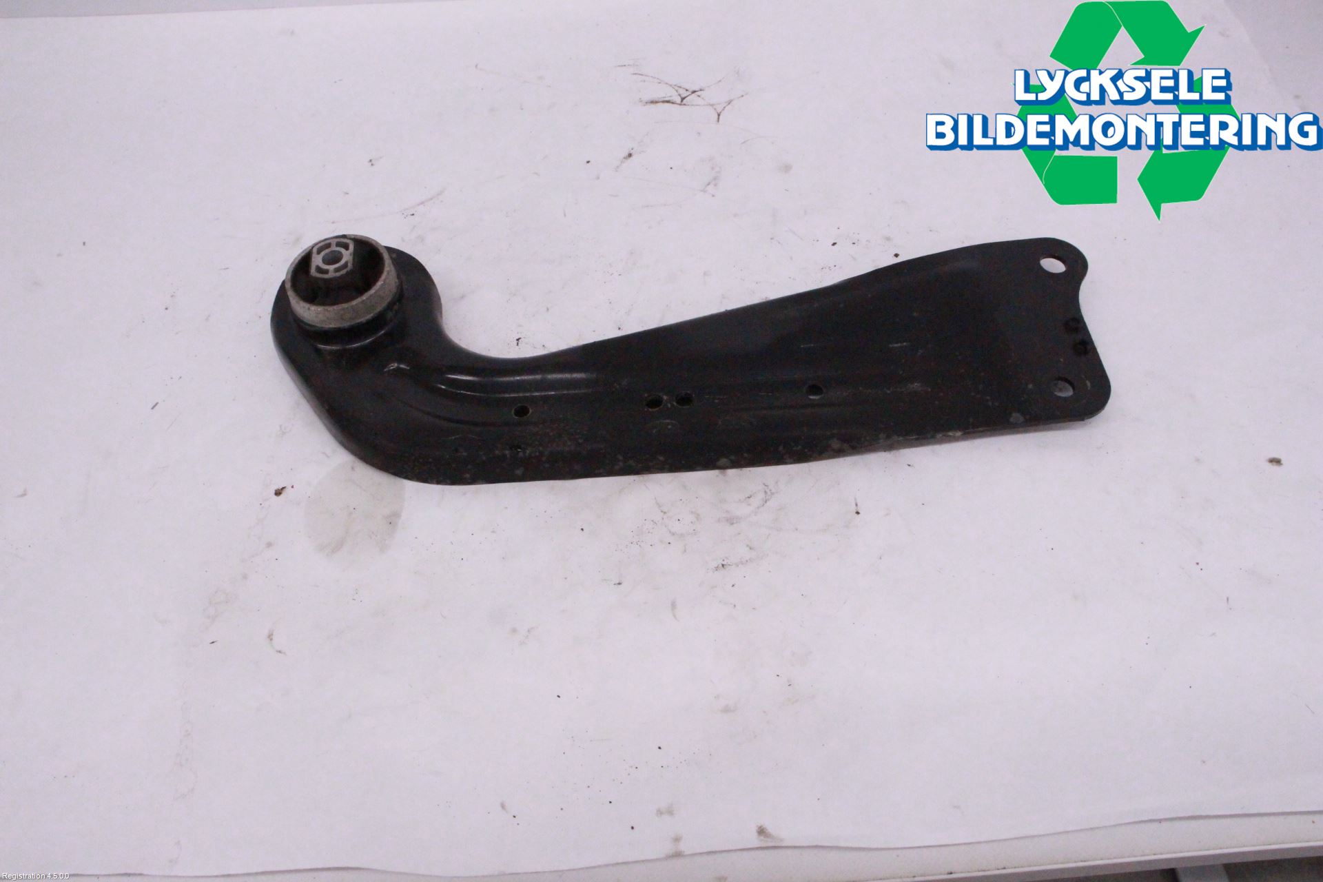Volkswagen VW TIGUAN 16-24 Bärarm Bak Vänster