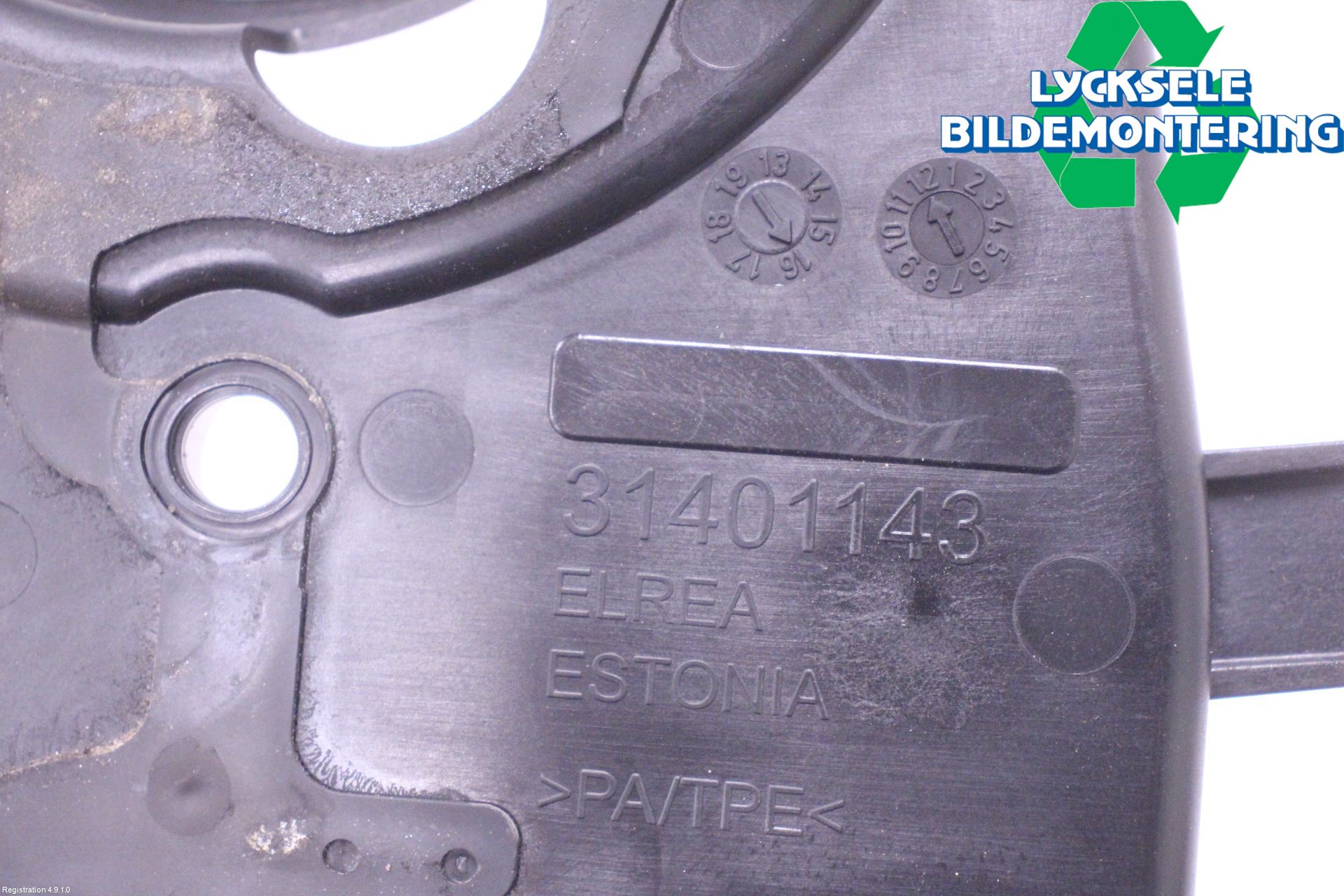 Volvo V90 17->> Kamrem-Transmissionskåpa