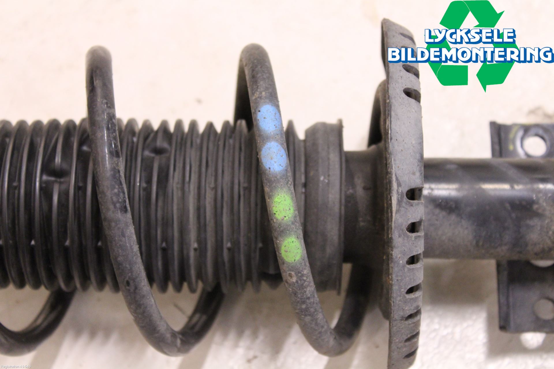 Skoda CITIGO / CITIGO E IV Fjäderben Fram Höger