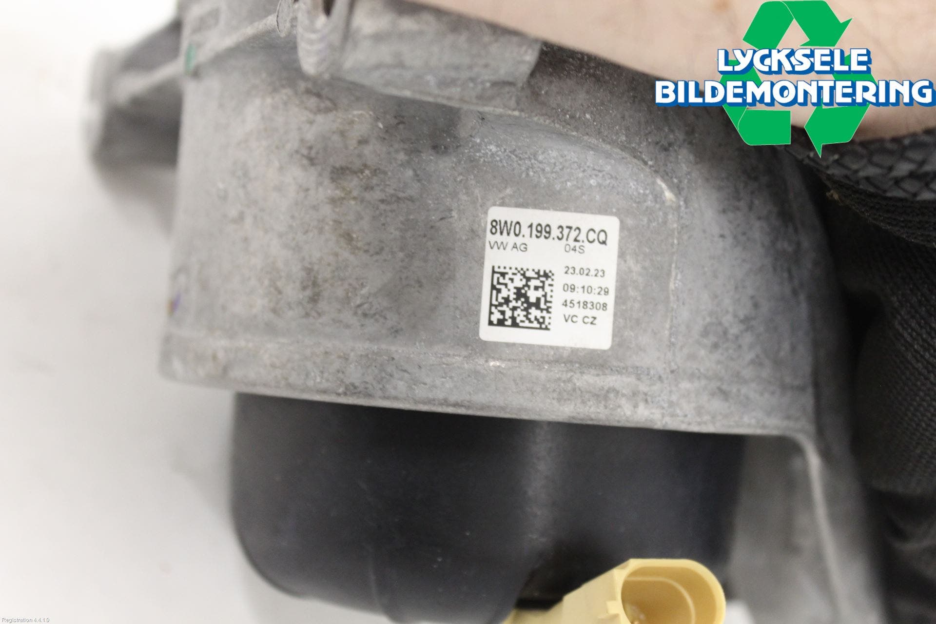 Audi A4/S4 B9 20- Motorkudde