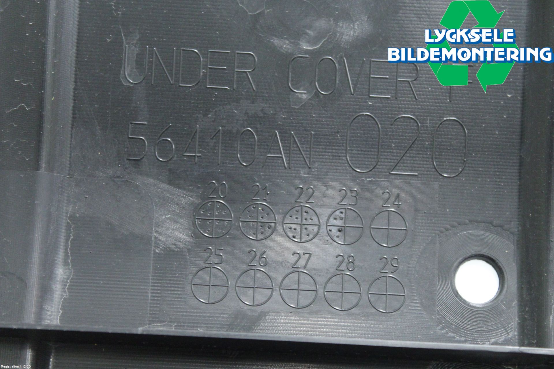 Subaru OUTBACK 21- Hasplåt Plåt-Plast