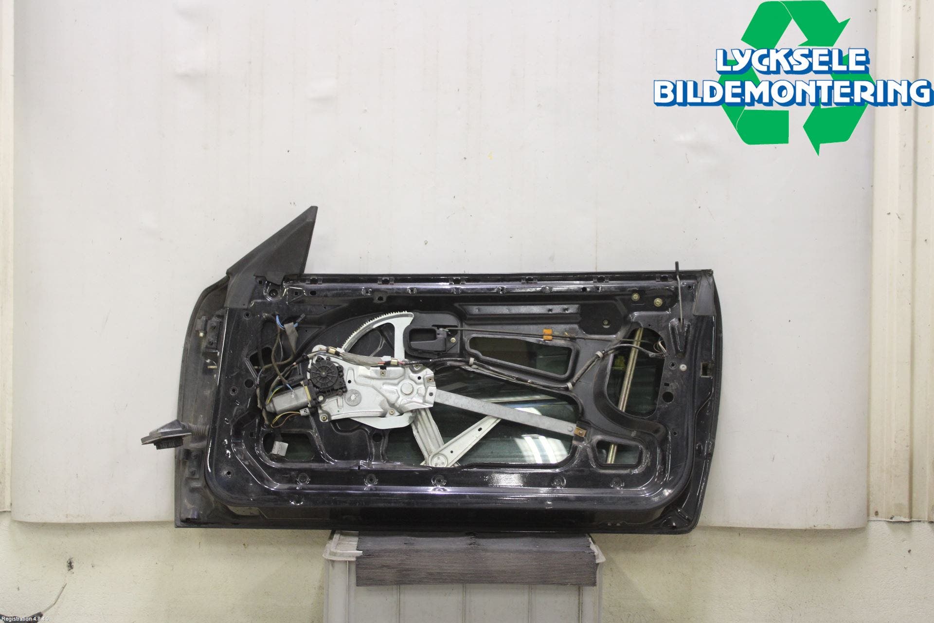 BMW 3 E36 91-00 Dörr 2D Höger