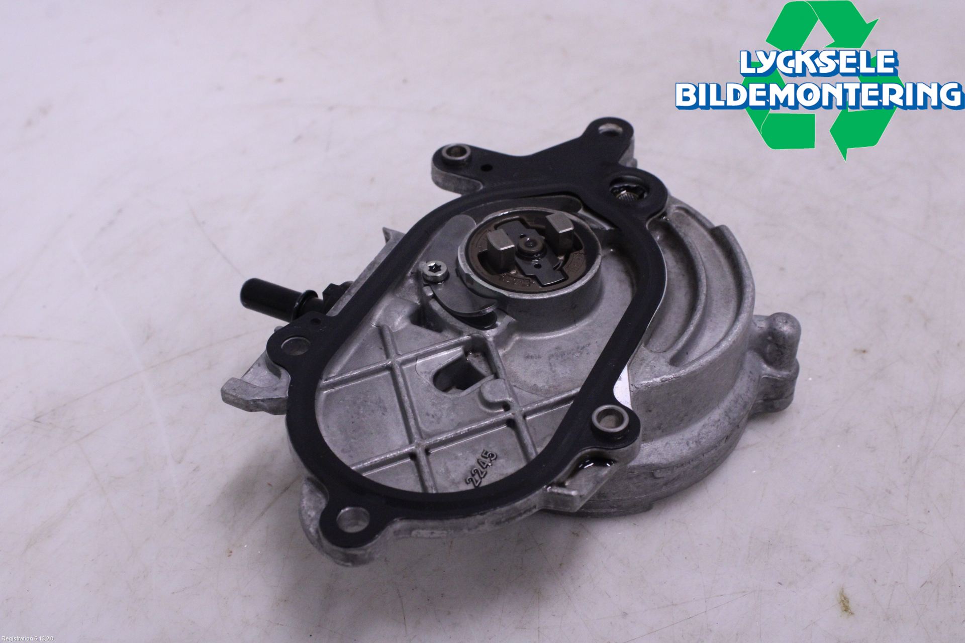 Volkswagen VW T-ROC 18- Vakuumpump