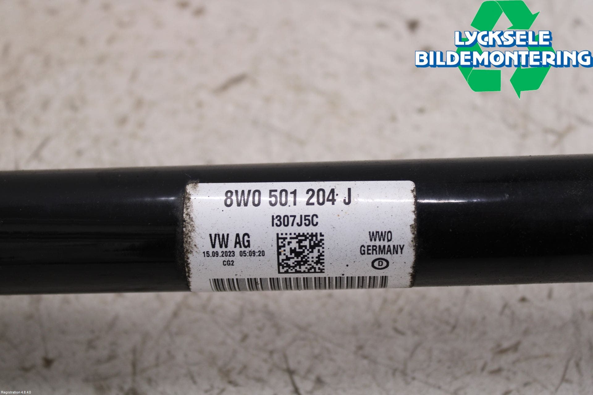 Audi A4/S4 B9 20- Drivaxel Bak Höger