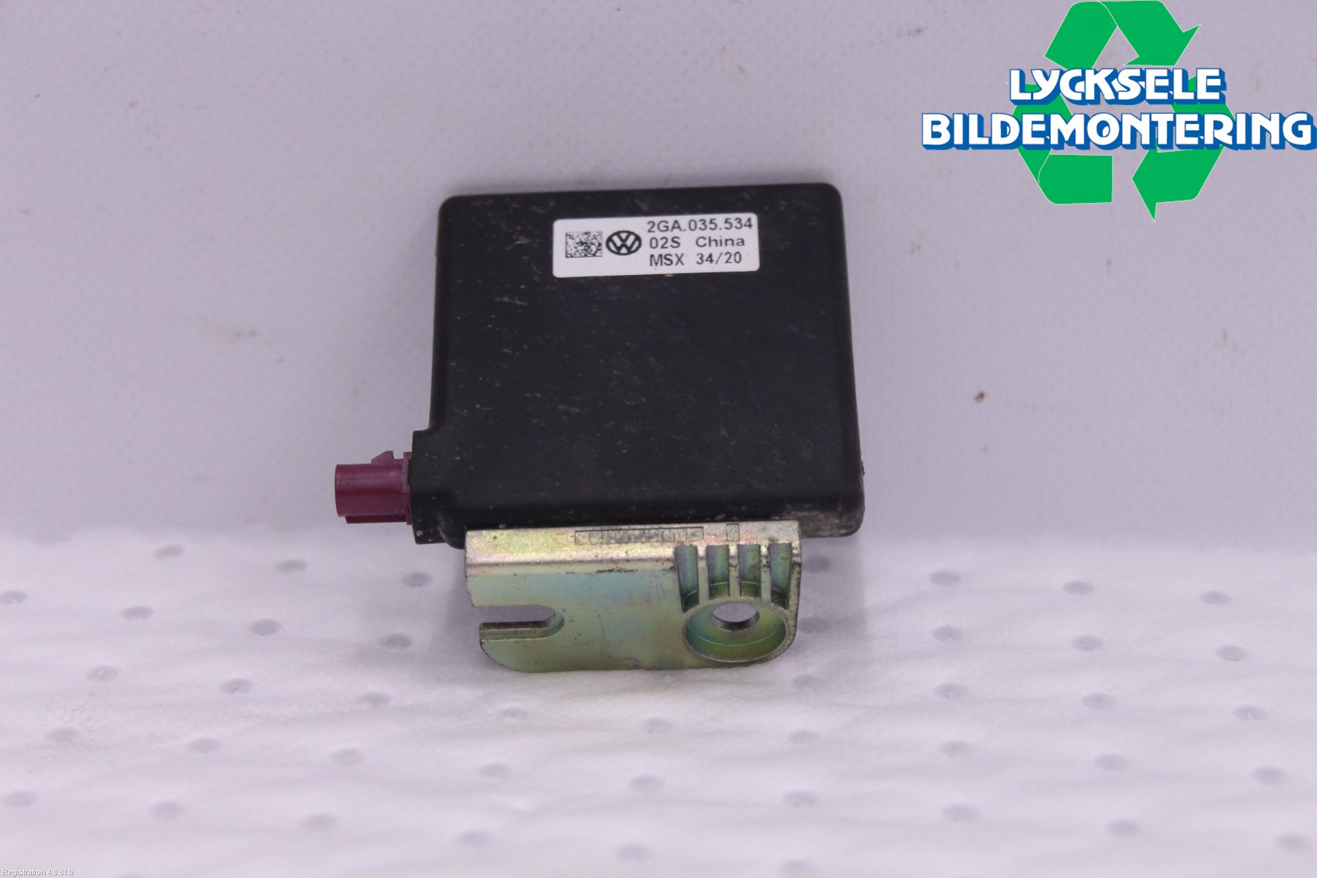 Volkswagen VW TOUAREG CR 18- Antenn