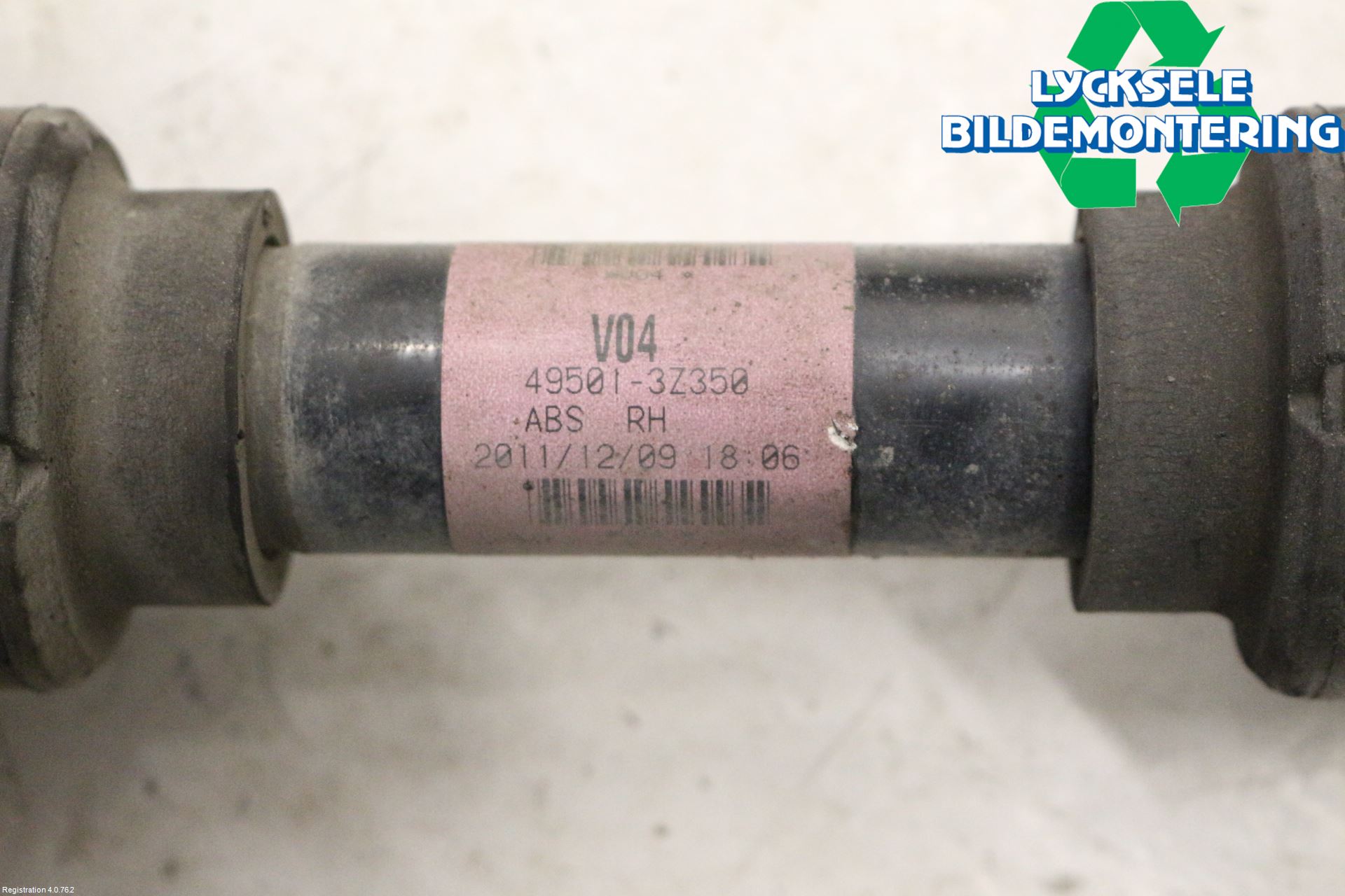 Hyundai i40 08-15 Drivaxel Fram Höger