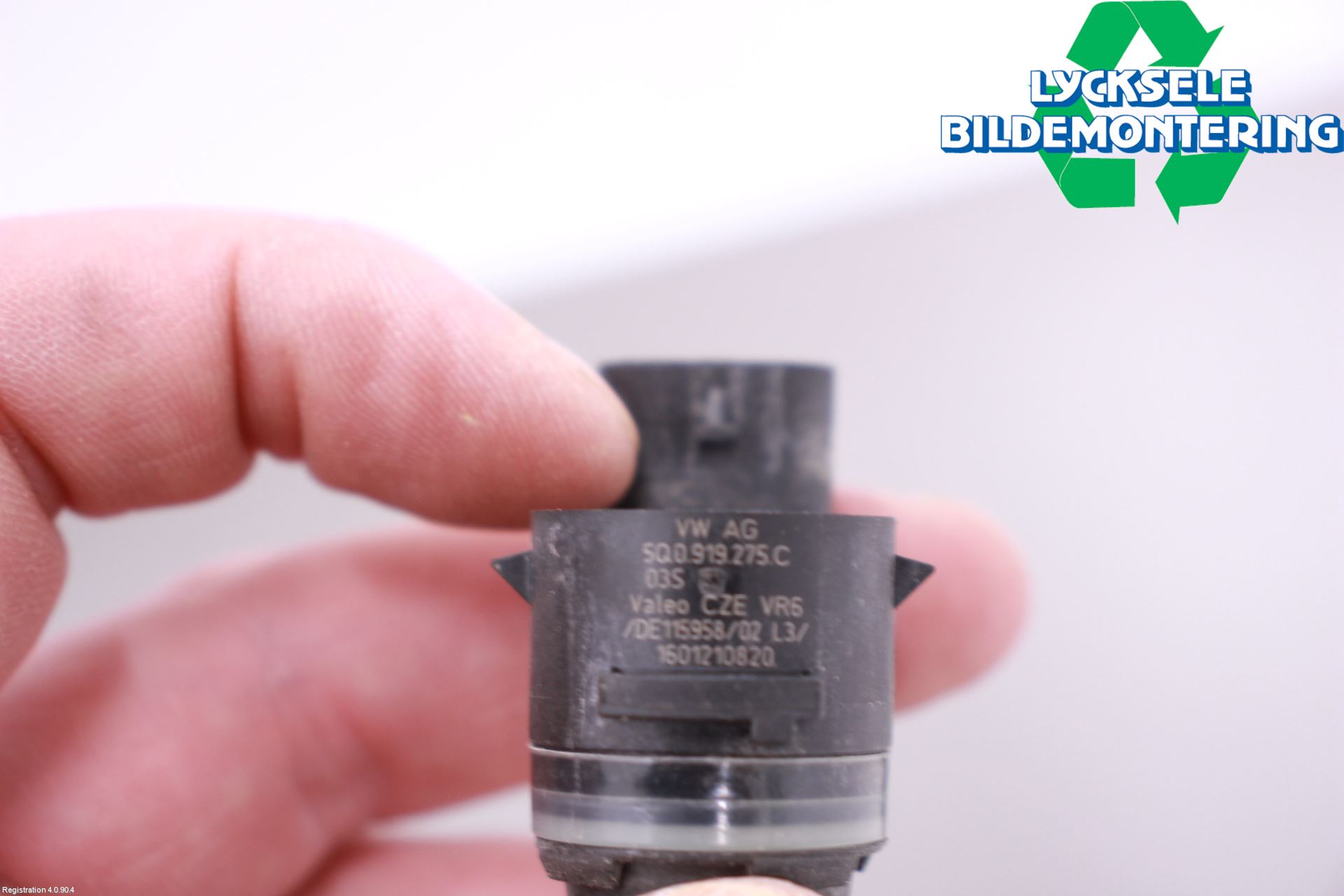 Skoda SUPERB 16-24 Parkeringshjälp Backsensor