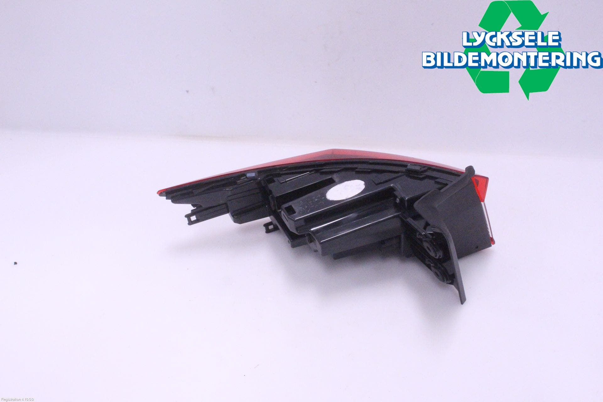 Skoda ENYAQ iV 21- Bakljus Höger