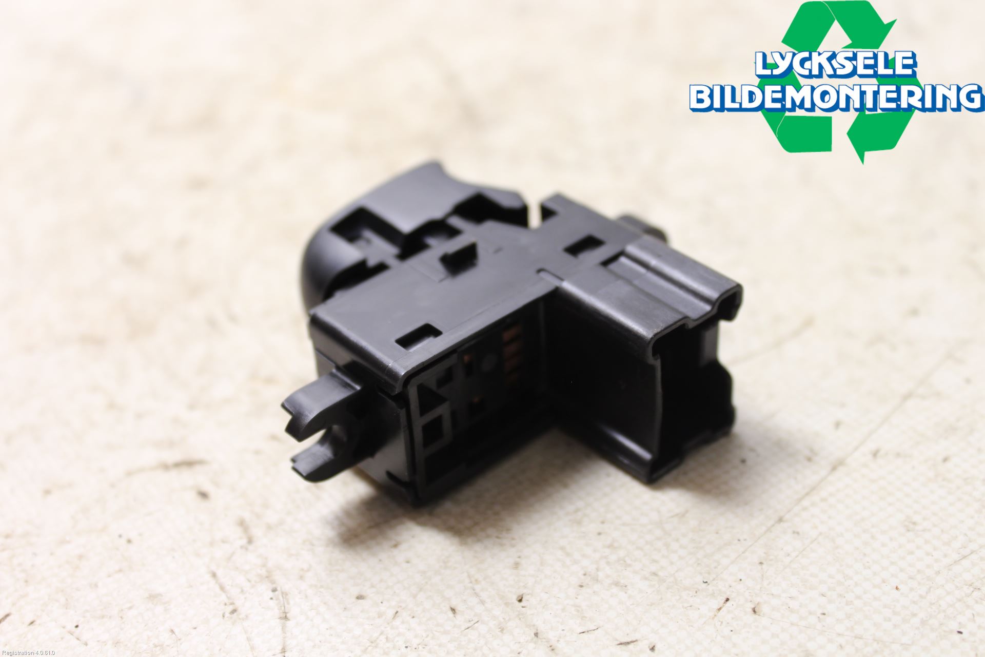 Nissan LEAF 18- Strömställare Elhiss