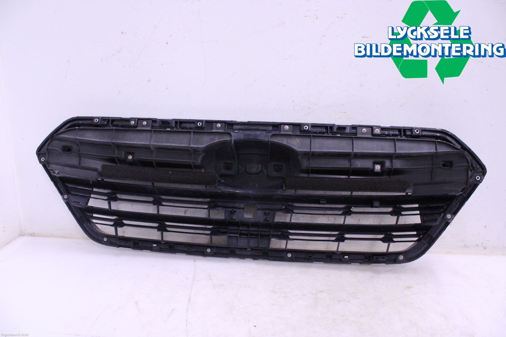 Subaru OUTBACK 15-20 Grill Komp